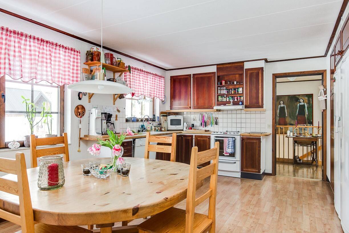 8 rum Villa på Hagavägen 65 Hamrångefjärden Gävle kommun - bild 14
