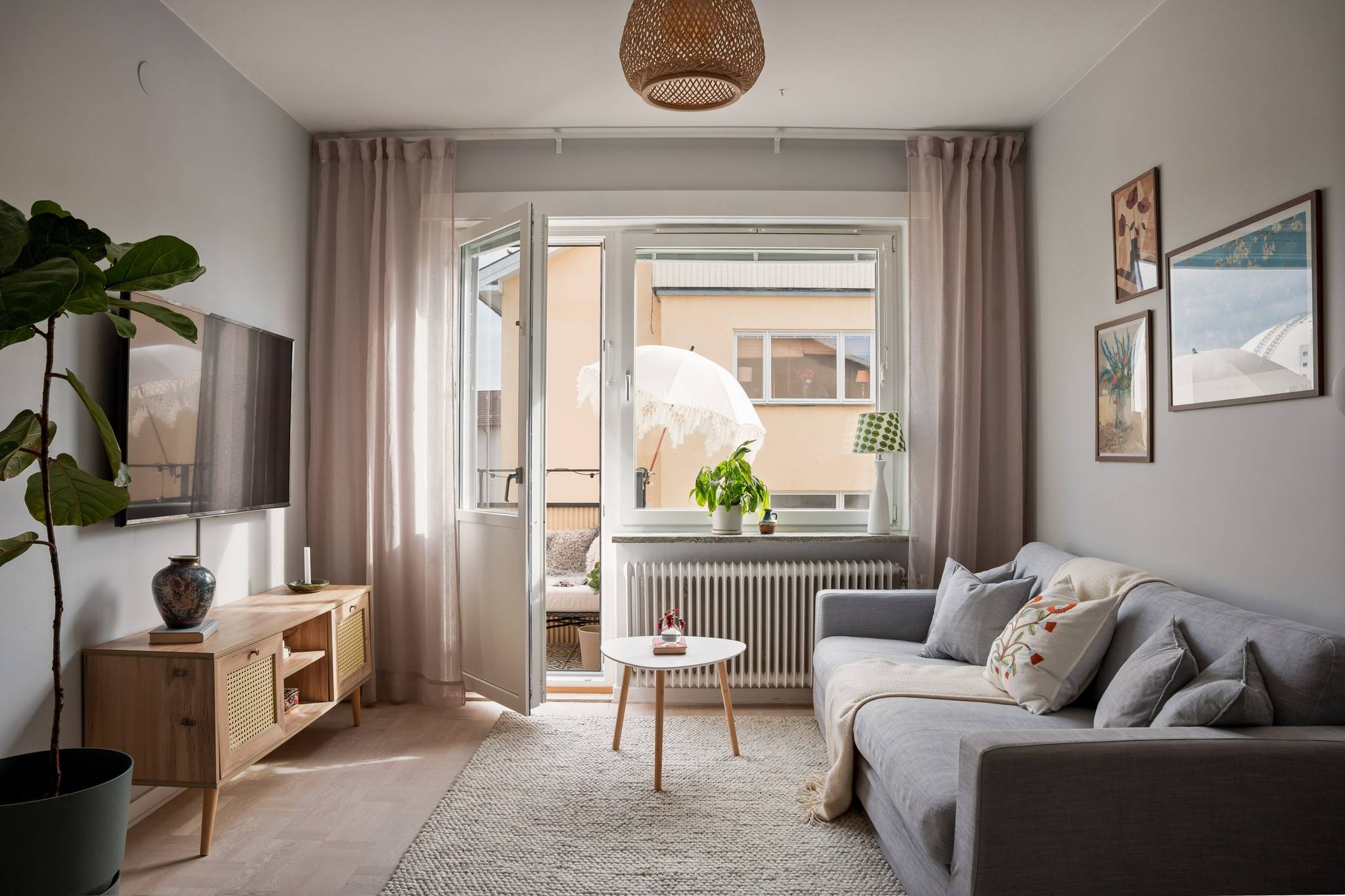 2,5 rum lägenhet på Bildhuggarvägen 31, 3 tr Globen/Gullmarsplan, Stockholms kommun - bild 1