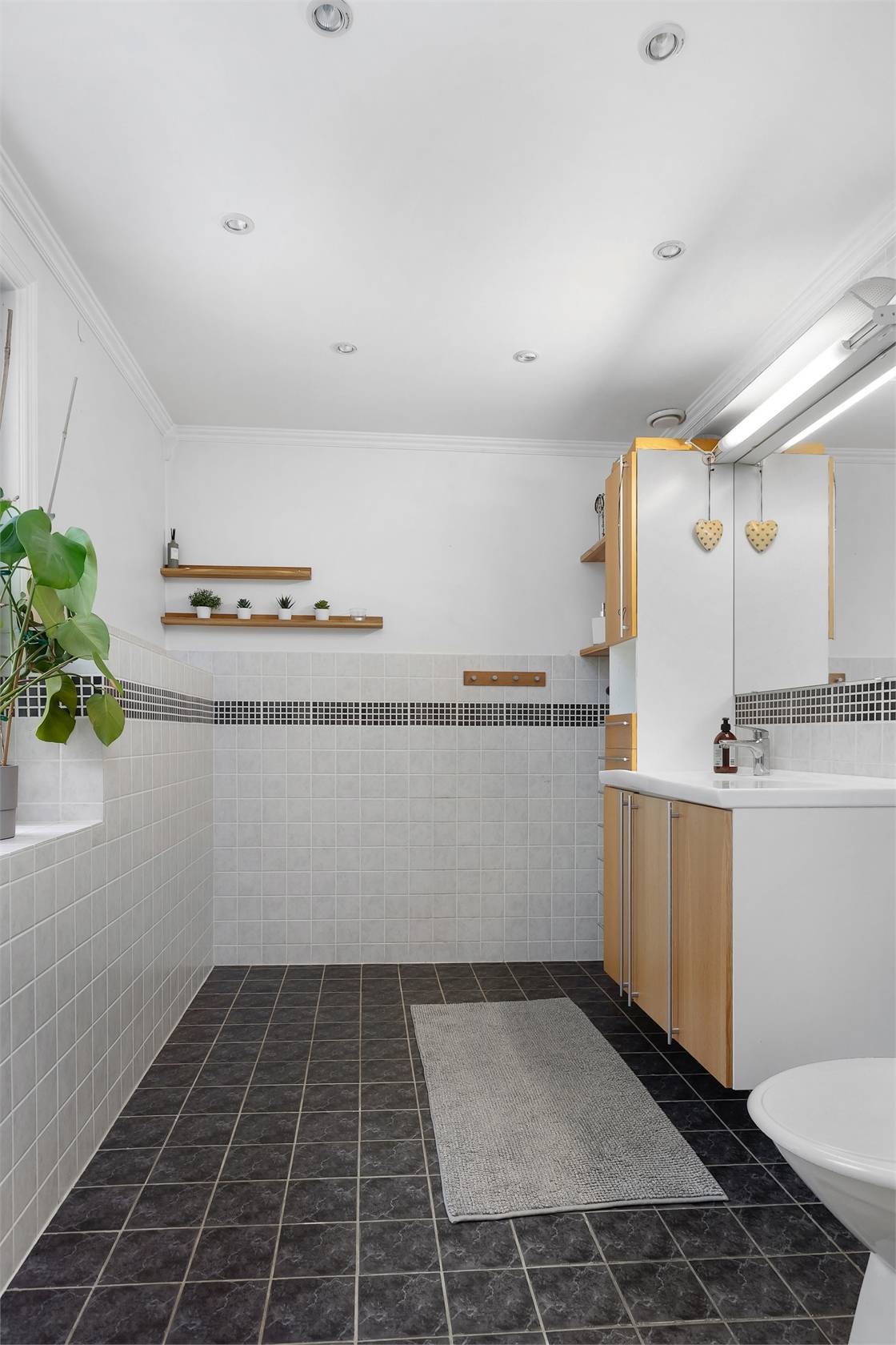 6 rum Villa på Tallgatan 25 Kungsörs kommun - bild 41