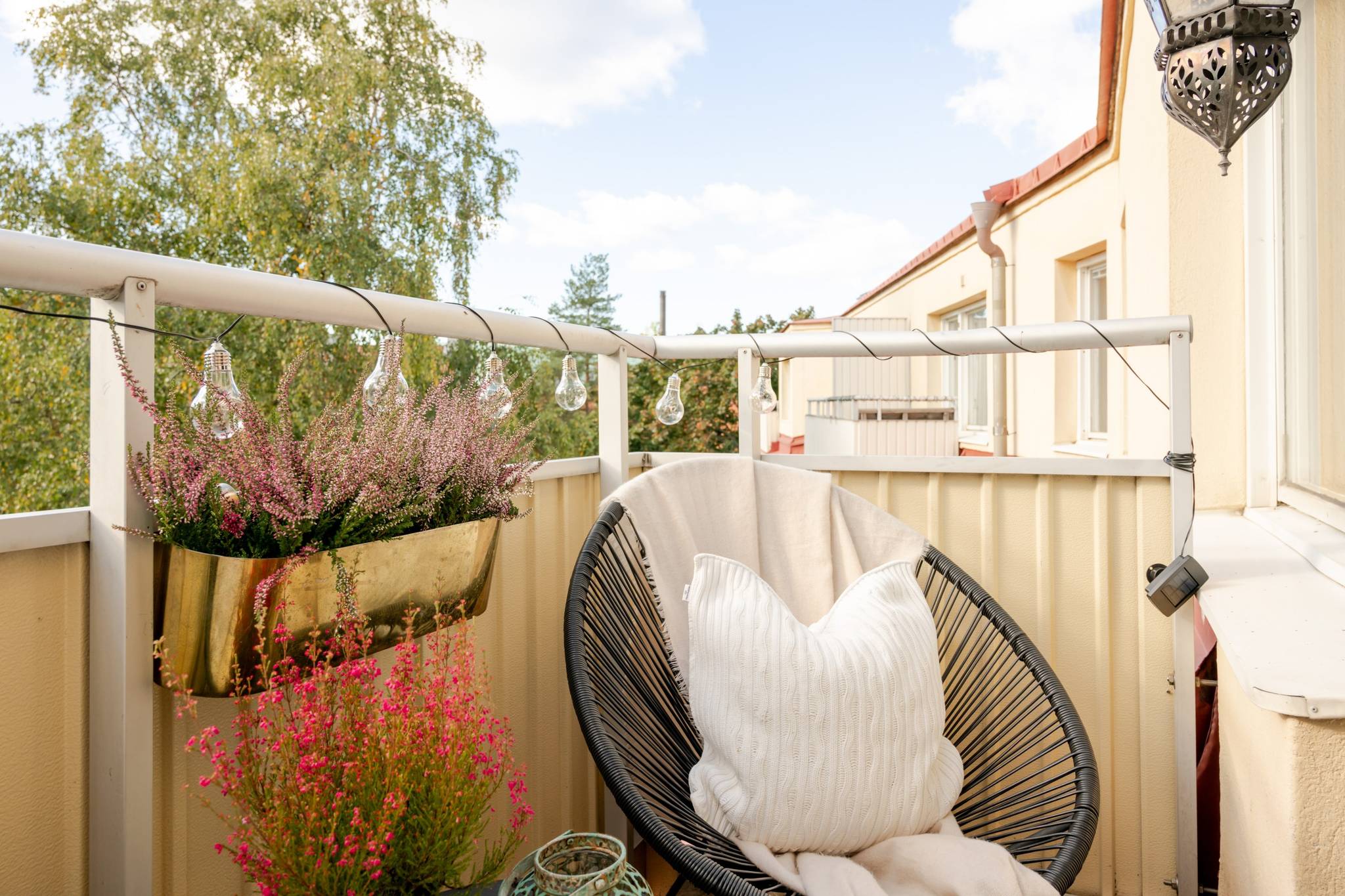 3 rum lägenhet på Tellusborgsvägen 33, 4 tr Midsommarkransen, Stockholms kommun - bild 1