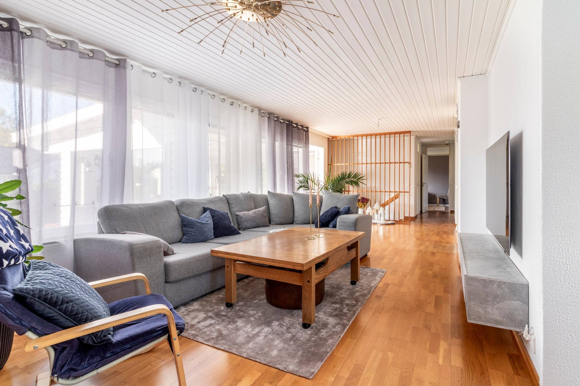 8 rum Villa på Långbergsgatan 15 Skiftinge Eskilstuna kommun - bild 13