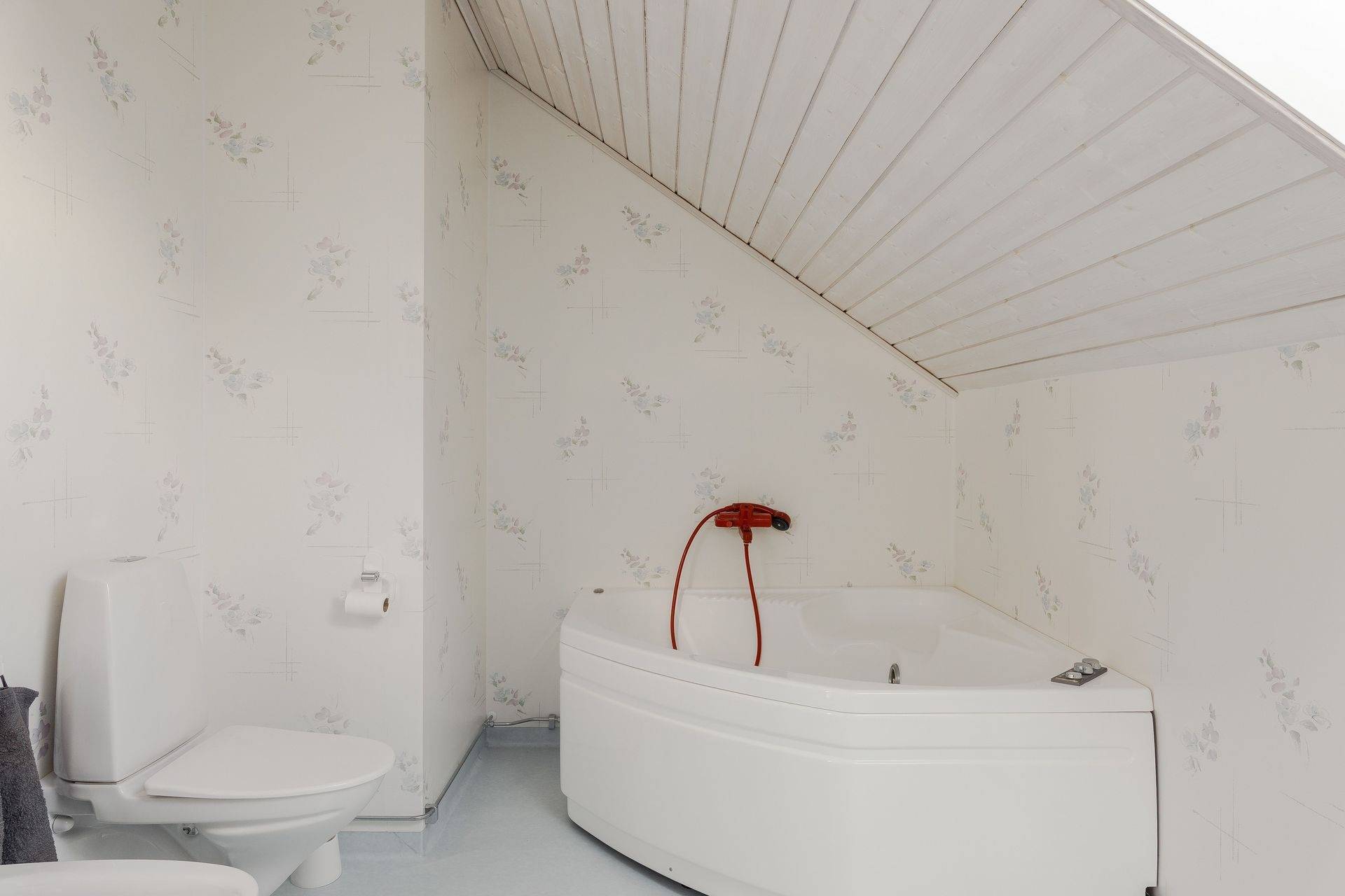 6 rum Villa på Ringvägen 20 Bredaryd Värnamo kommun - bild 33