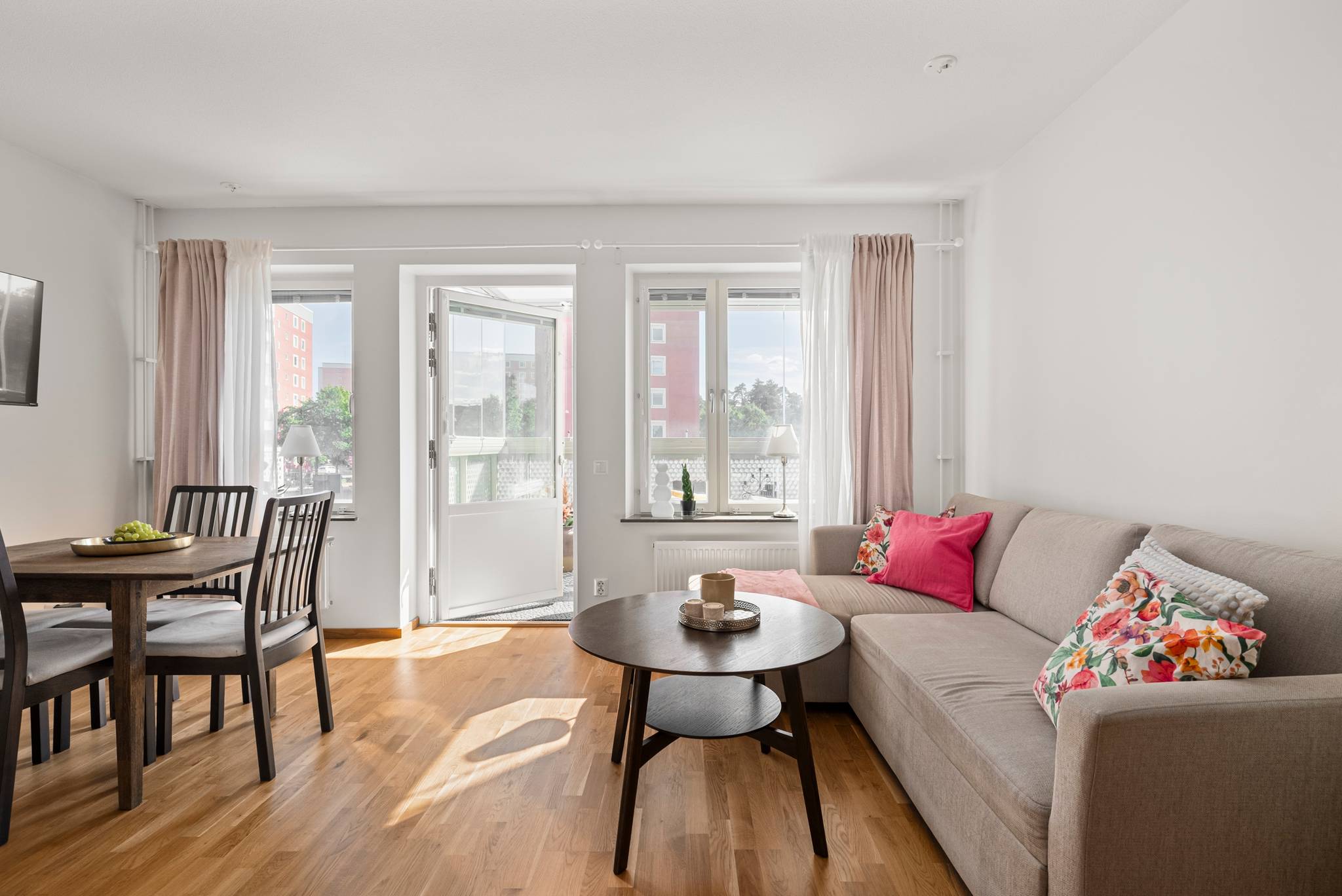 1 rum lägenhet på Engelbrektsvägen 41A Jakobsberg, Järfälla kommun - bild 1