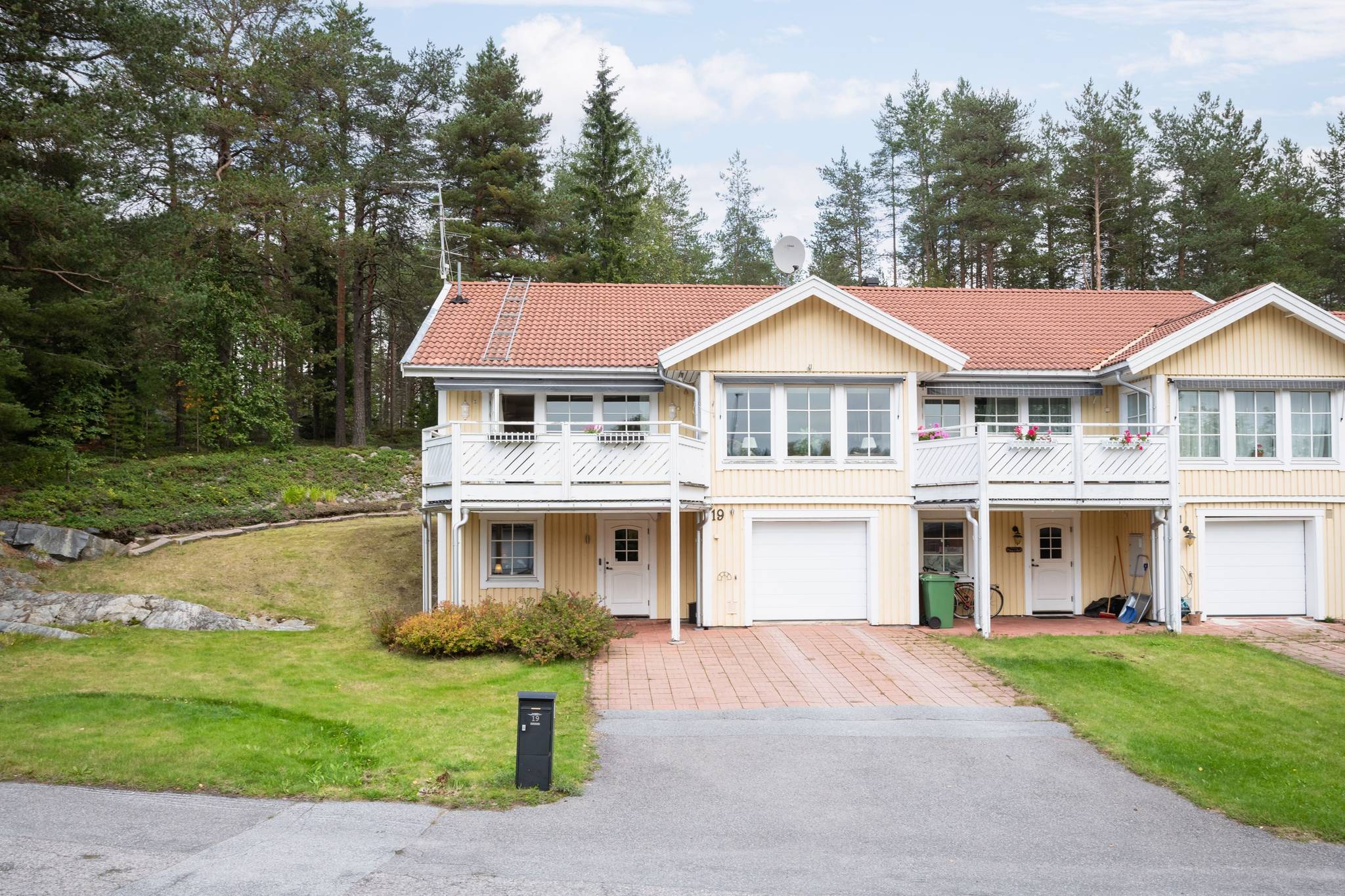 4 rum radhus på Skansgatan 19 Bergnäset, Luleå kommun - bild 1