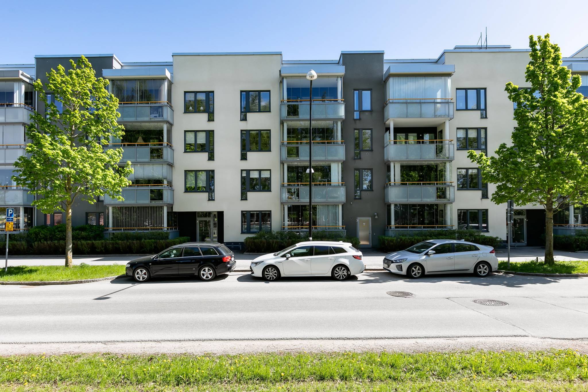3 rum Lägenhet på Landbotorpsallén 62C Ladugårdsängen Örebro kommun - bild 3