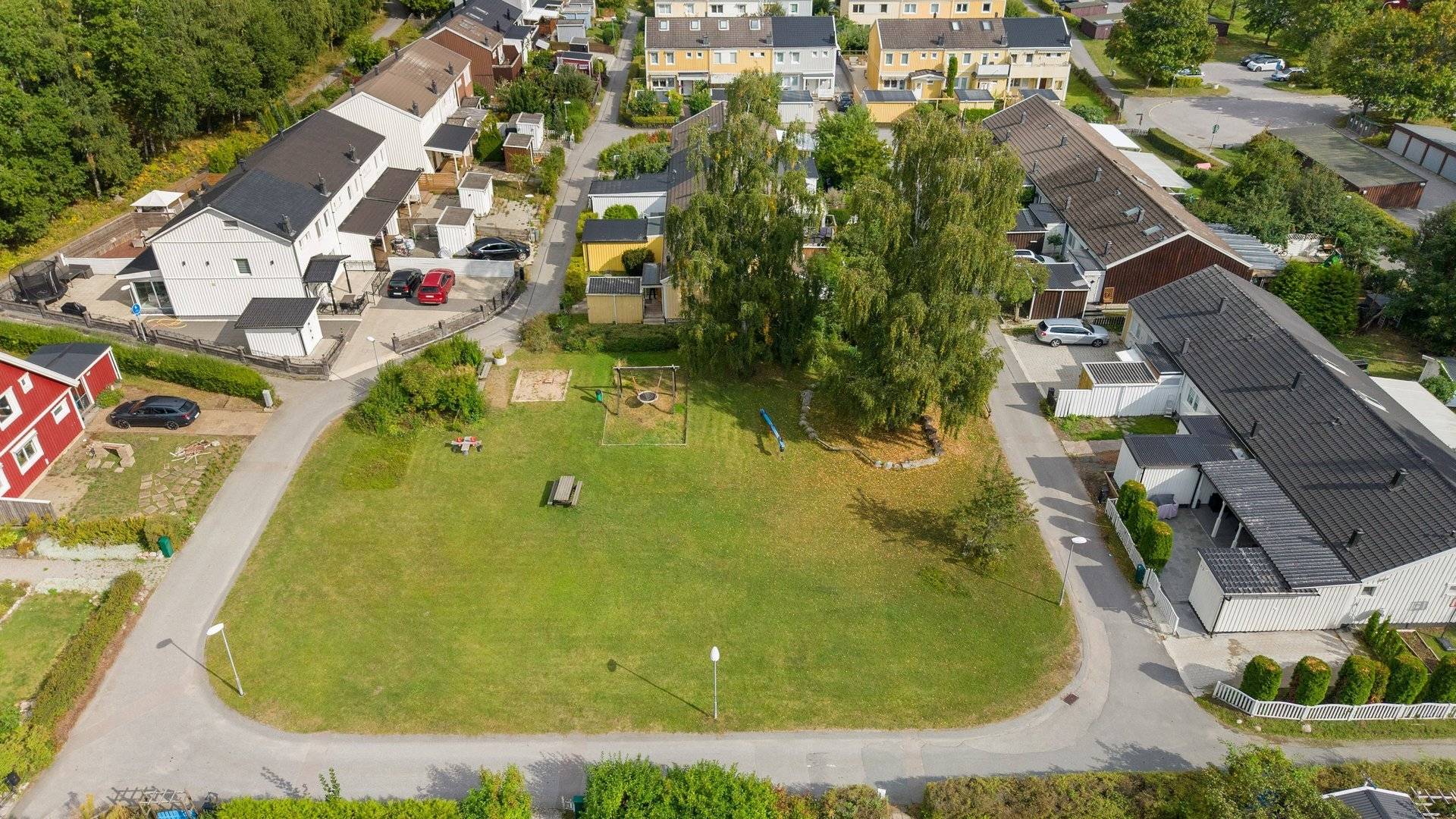 4 rum Radhus på Timjanvägen 51 Norsborg Botkyrka kommun - bild 22