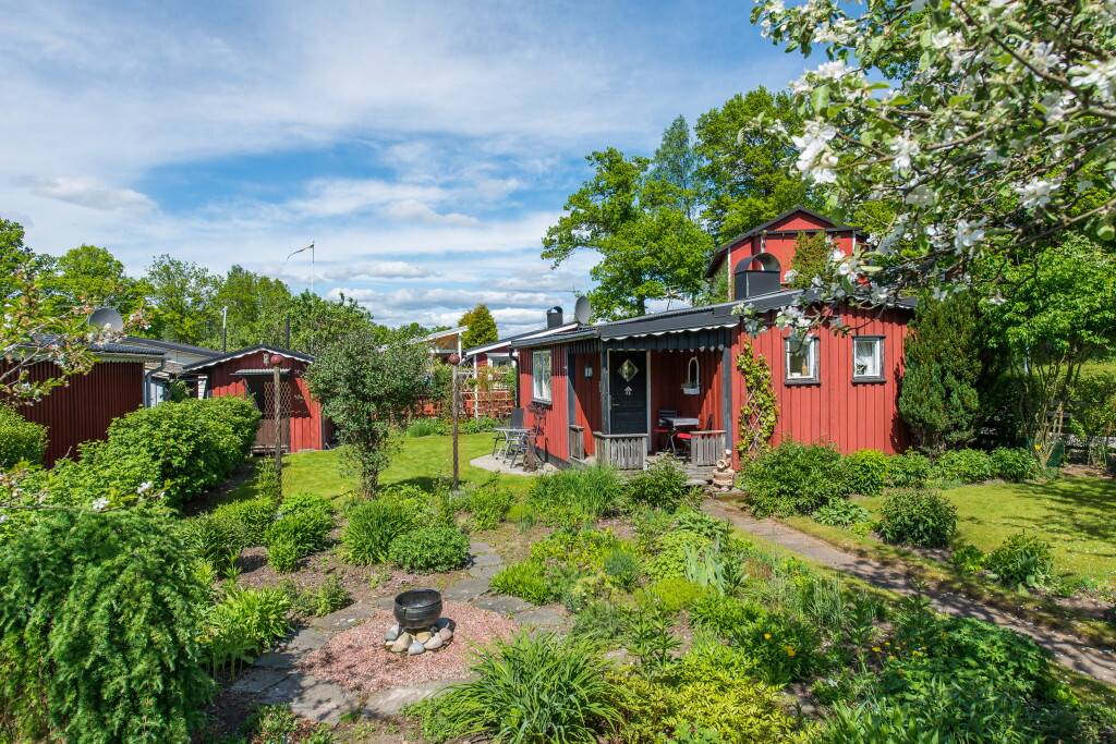 1 rum Fritidsboende på Sjöbo Sommarstad 107 Borås kommun - bild 2
