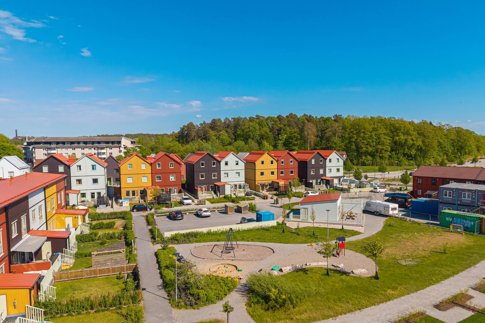 8 rum Radhus på Älvsundavägen 48 Eds Allé/Runby Upplands Väsby kommun - bild 31