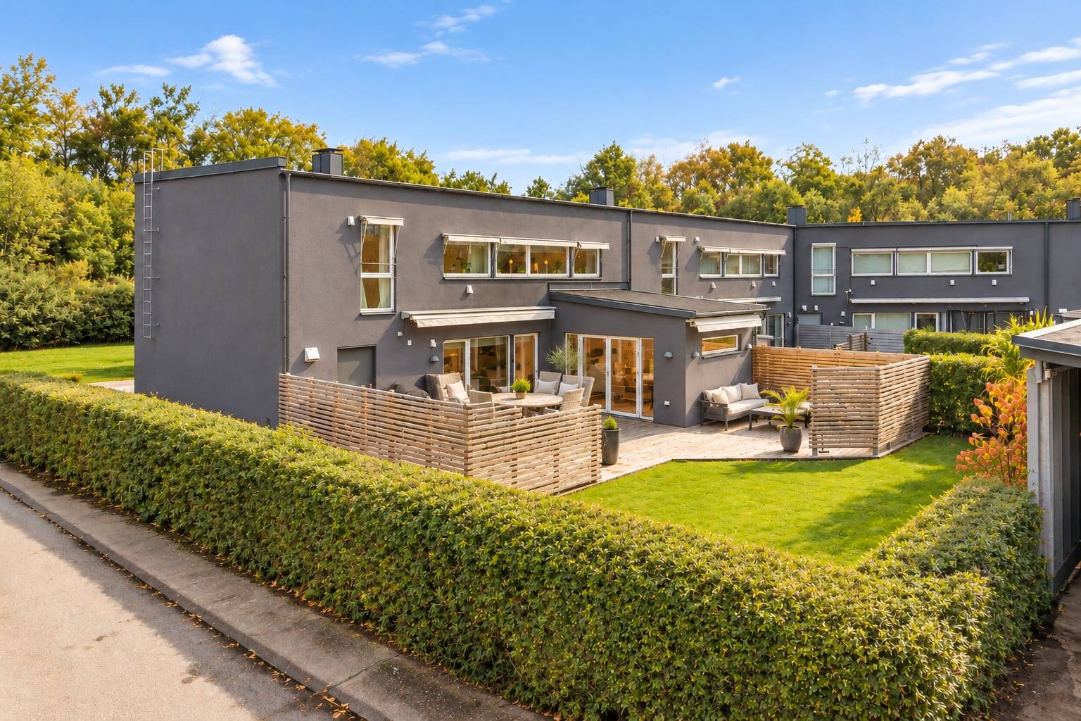 6 rum radhus på Tenorvägen 24 Söndrum, Halmstads kommun - bild 1