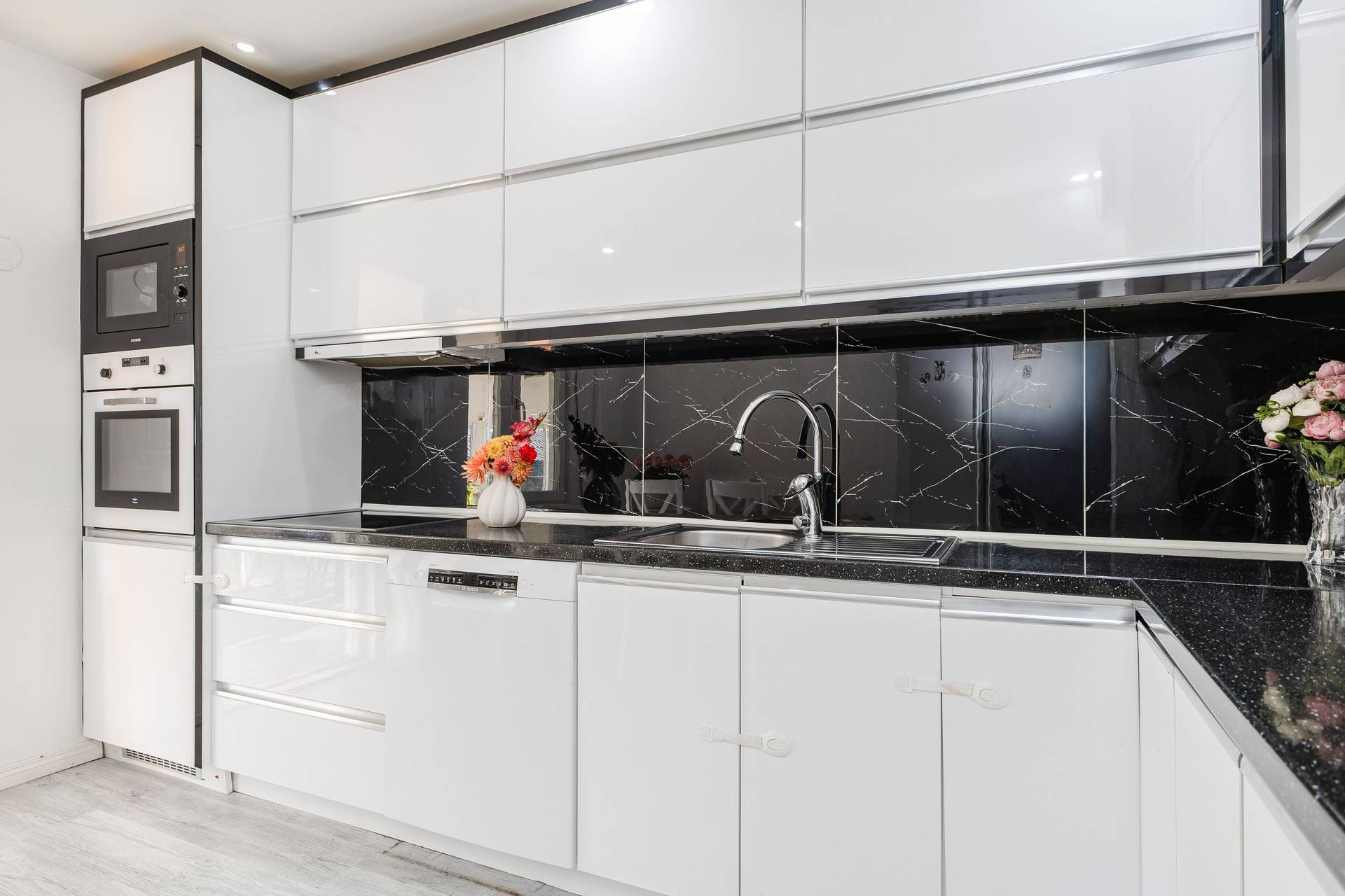 4 rum Villa på Mälarvägen 49 Kungsängen Köpings kommun - bild 9