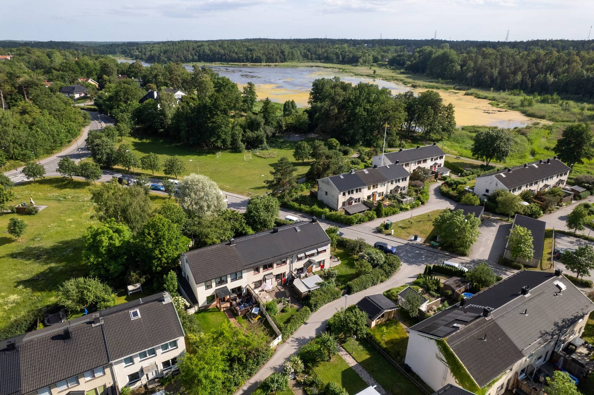 5 rum Radhus på Skrattmåsvägen 12 Fagersjö Stockholms kommun - bild 48