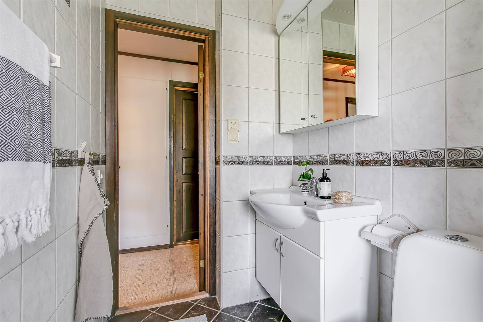 6 rum Villa på Rönningevägen 37 Rönninge Salems kommun - bild 30