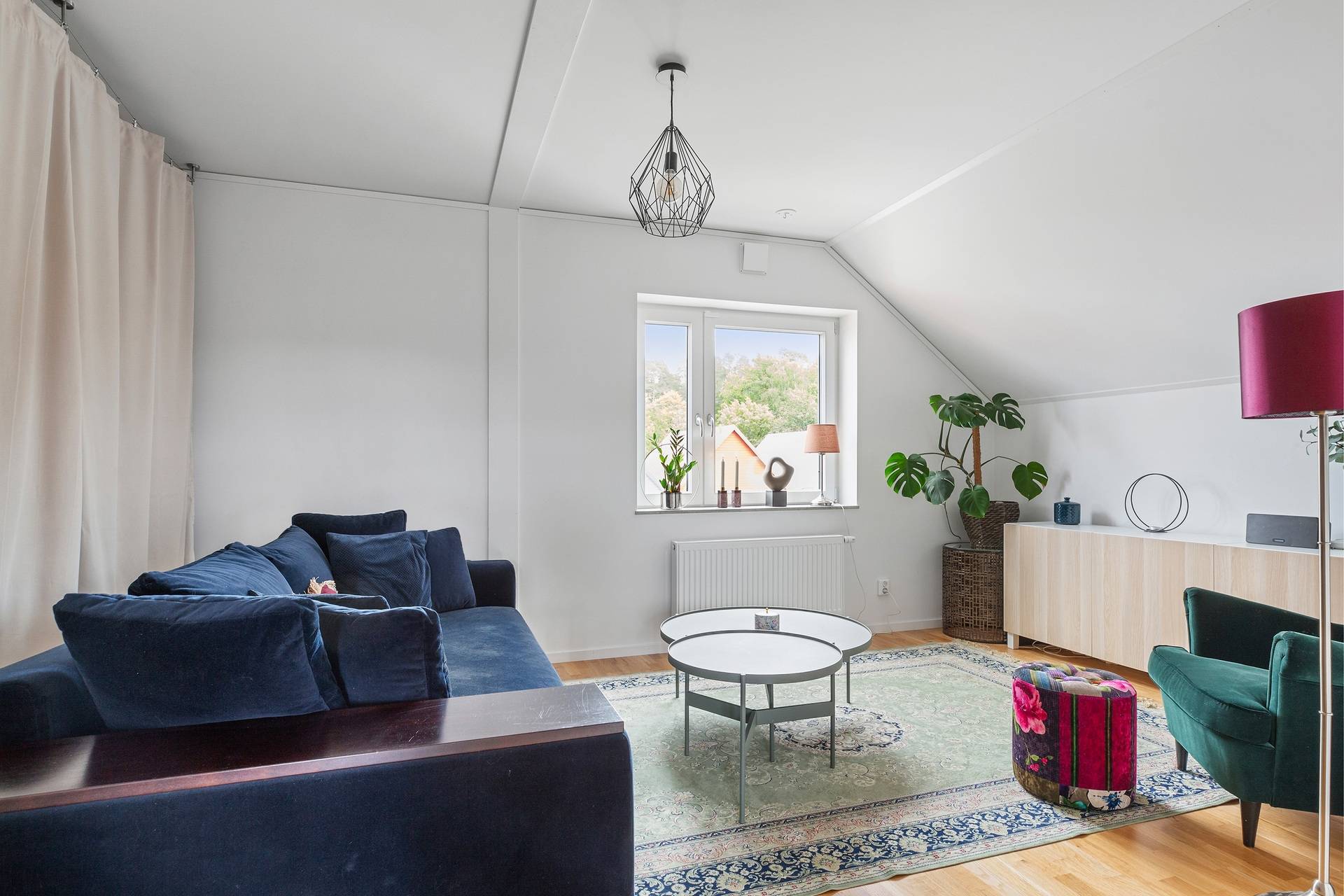 8 rum Radhus på Älvsundavägen 48 Eds Allé/Runby Upplands Väsby kommun - bild 23