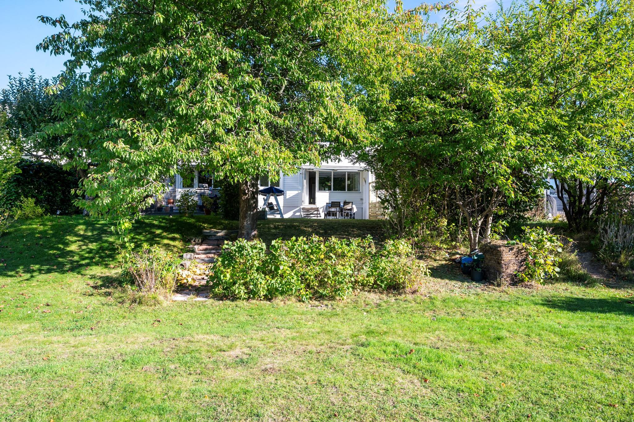 5 rum radhus på Högmoravägen 40 Älta - Sigfridsborg, Nacka kommun - bild 3
