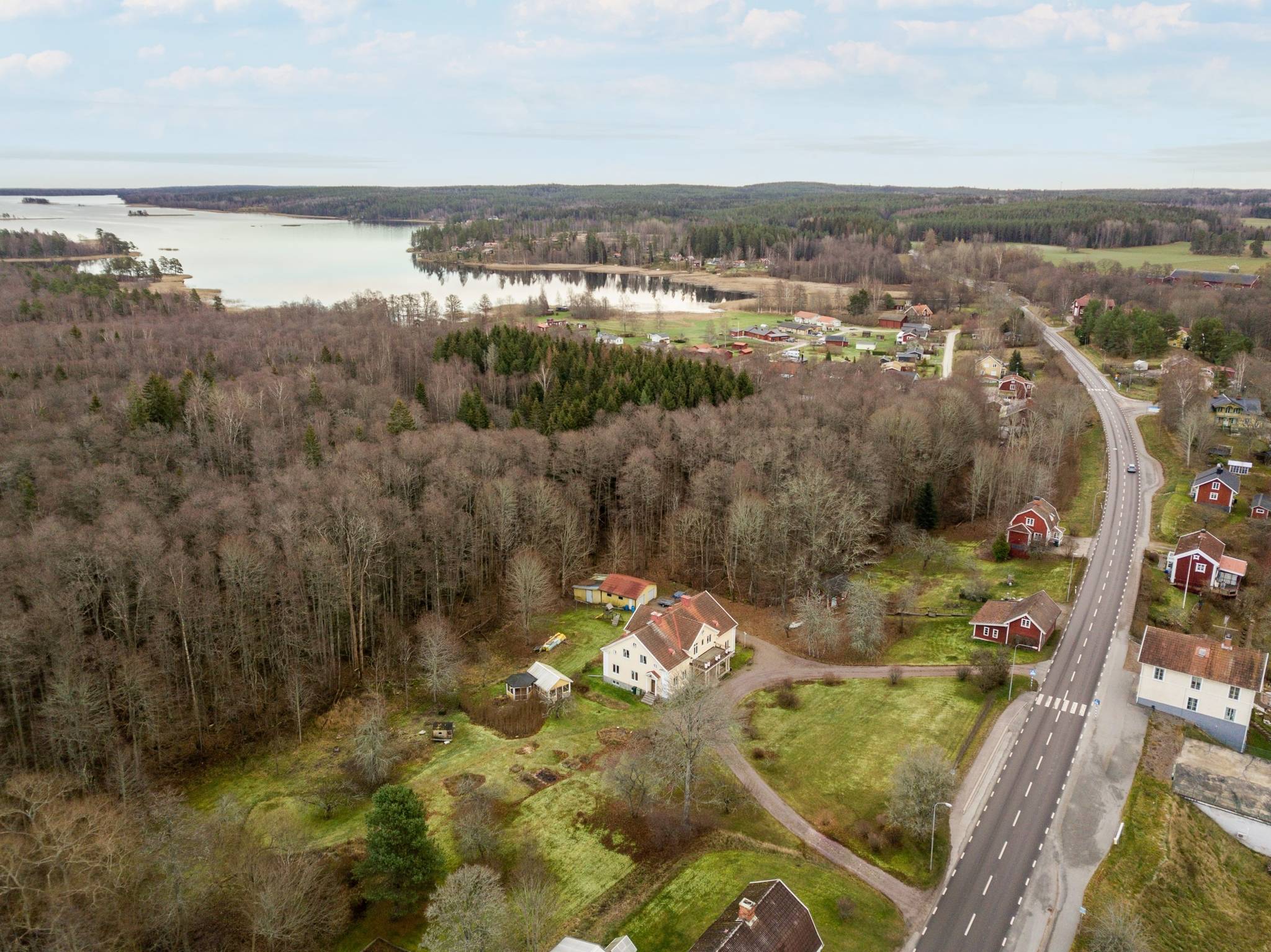 12 rum Villa på Norrköpingsvägen 649 Svennevad Hallsbergs kommun - bild 3