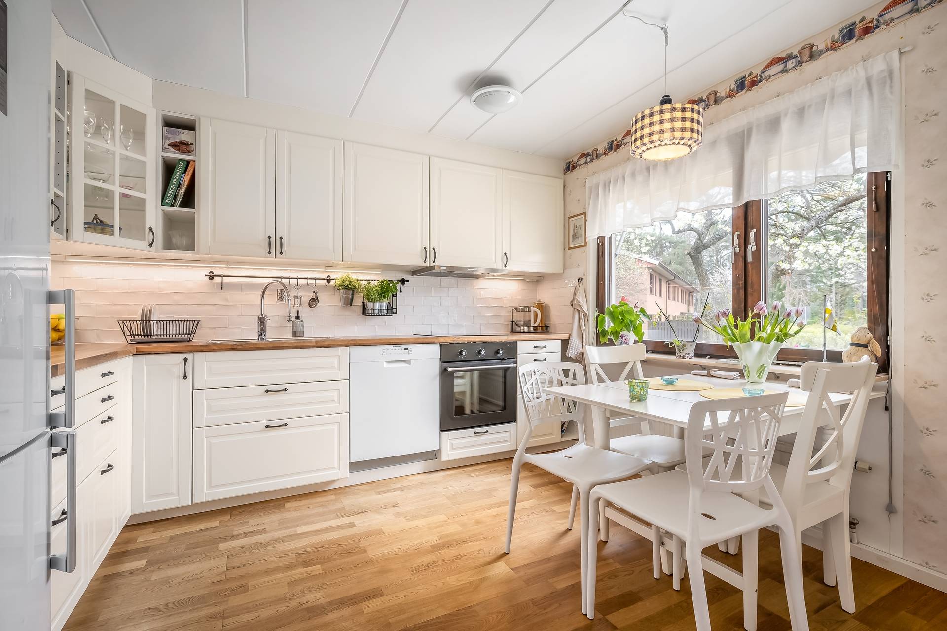 3 rum Radhus på Rapsodivägen 217 Drevviksstrand Huddinge kommun - bild 4