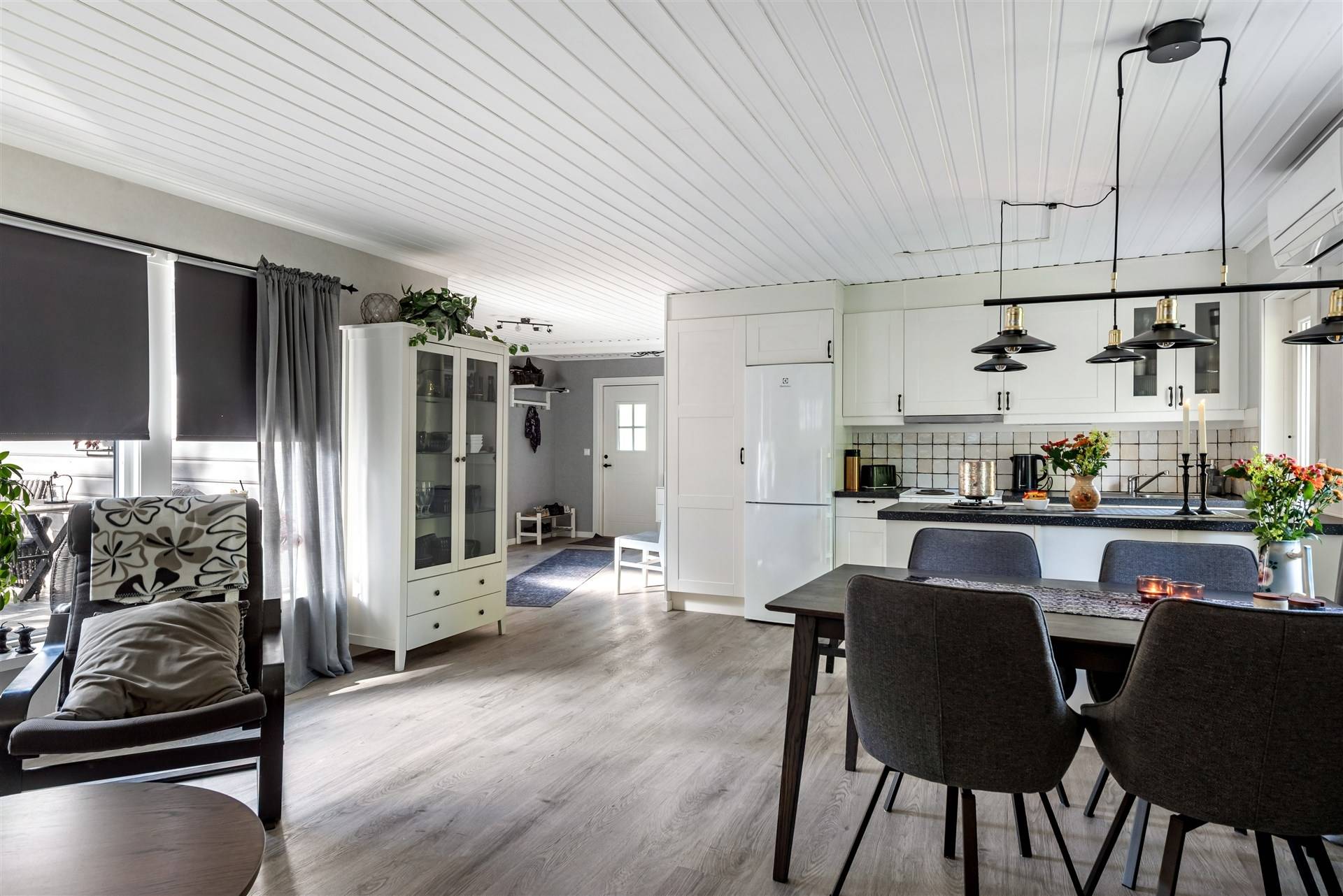 4 rum Fritidshus på Kvarnmyrvägen 58 Fjällbostrand Norrtälje kommun - bild 14