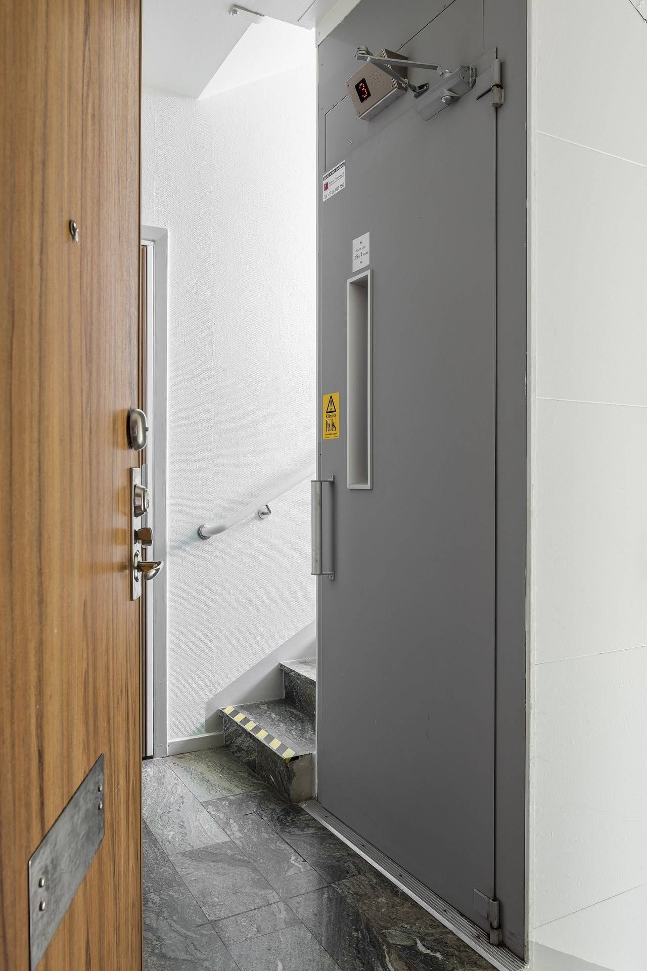 2 rum Lägenhet på Östbygatan 18 B Gamla staden Lidköpings kommun - bild 4