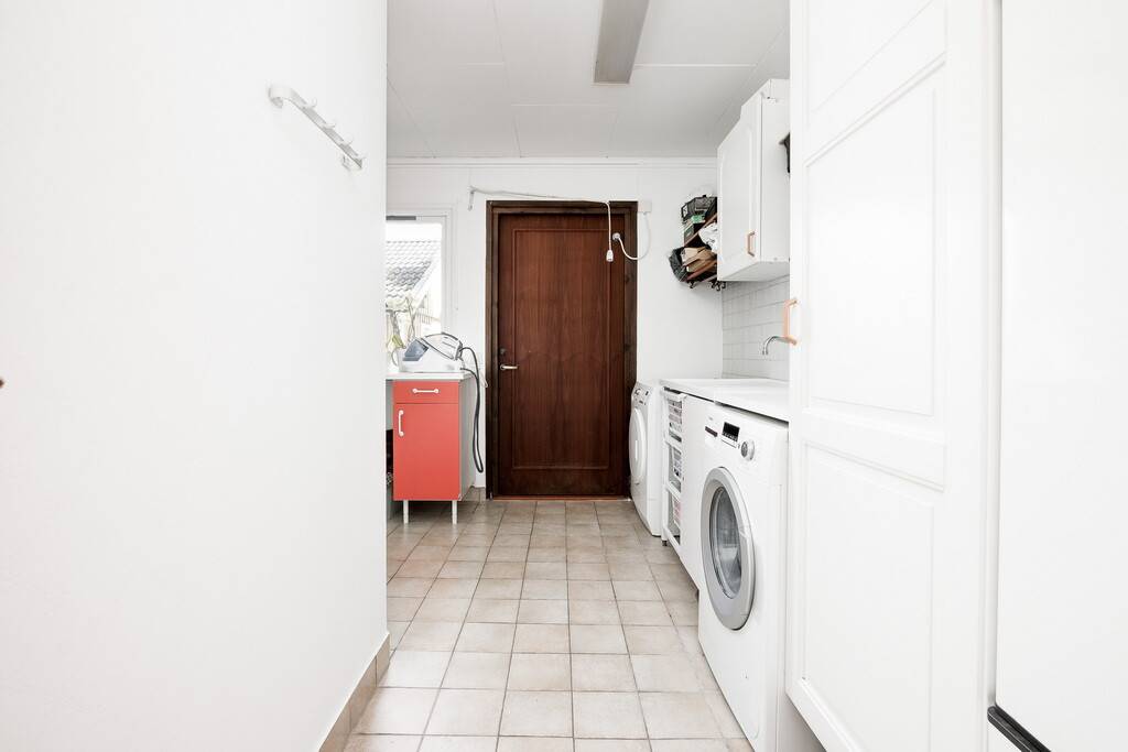 7 rum Villa på Nyponvägen 3 Aggerud Karlskoga kommun - bild 29