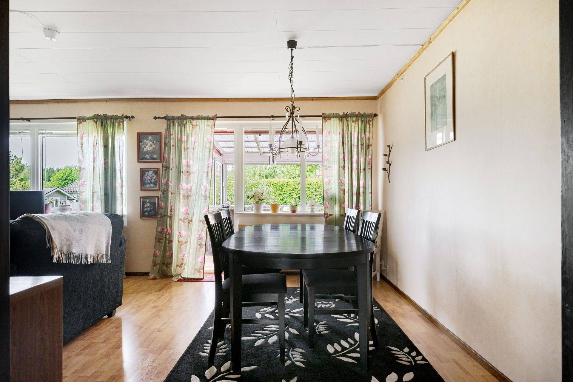 5 rum Villa på Storängsvägen 7 Vadsbro Flens kommun - bild 10