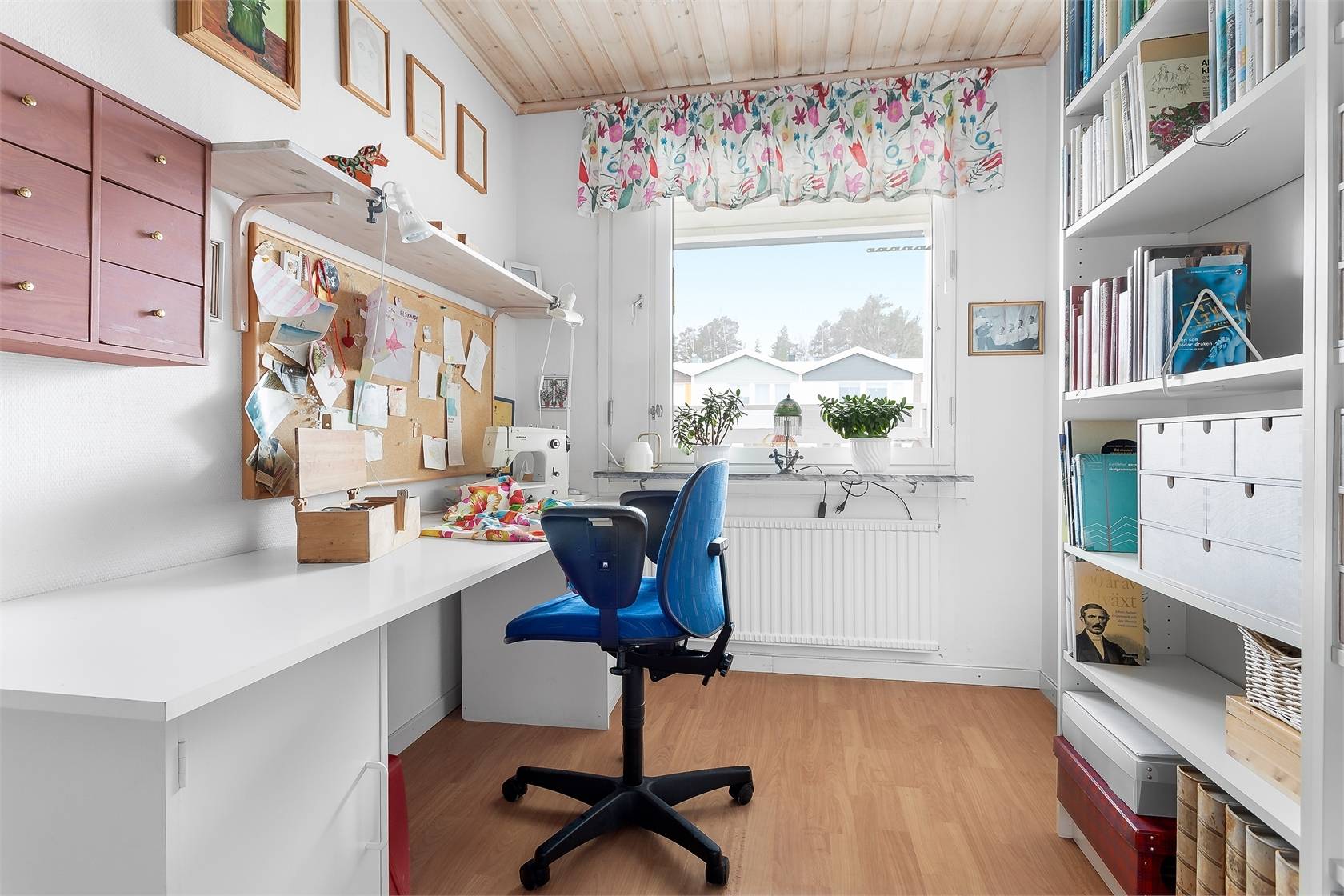6 rum Radhus på Ängsullsvägen 113 Vällingby - Kälvesta Stockholms kommun - bild 21