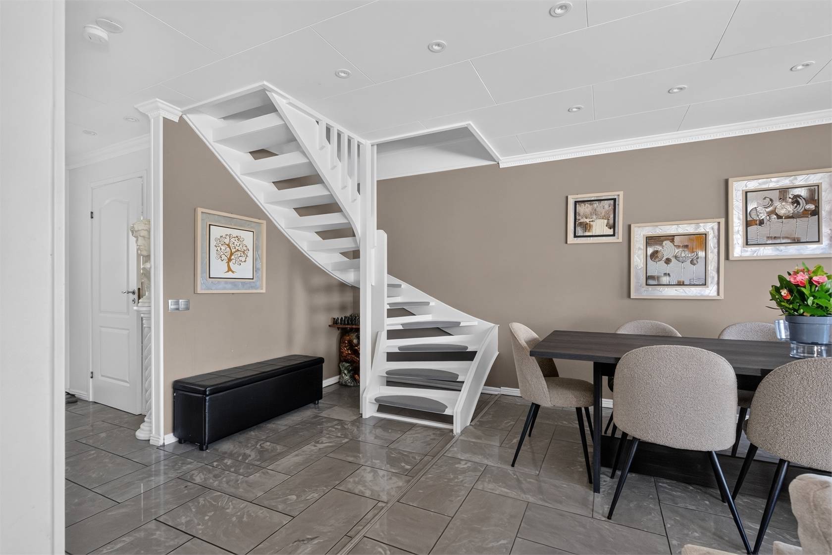 7 rum Villa på Sidensvansvägen 11 Sjöberg Sollentuna kommun - bild 37