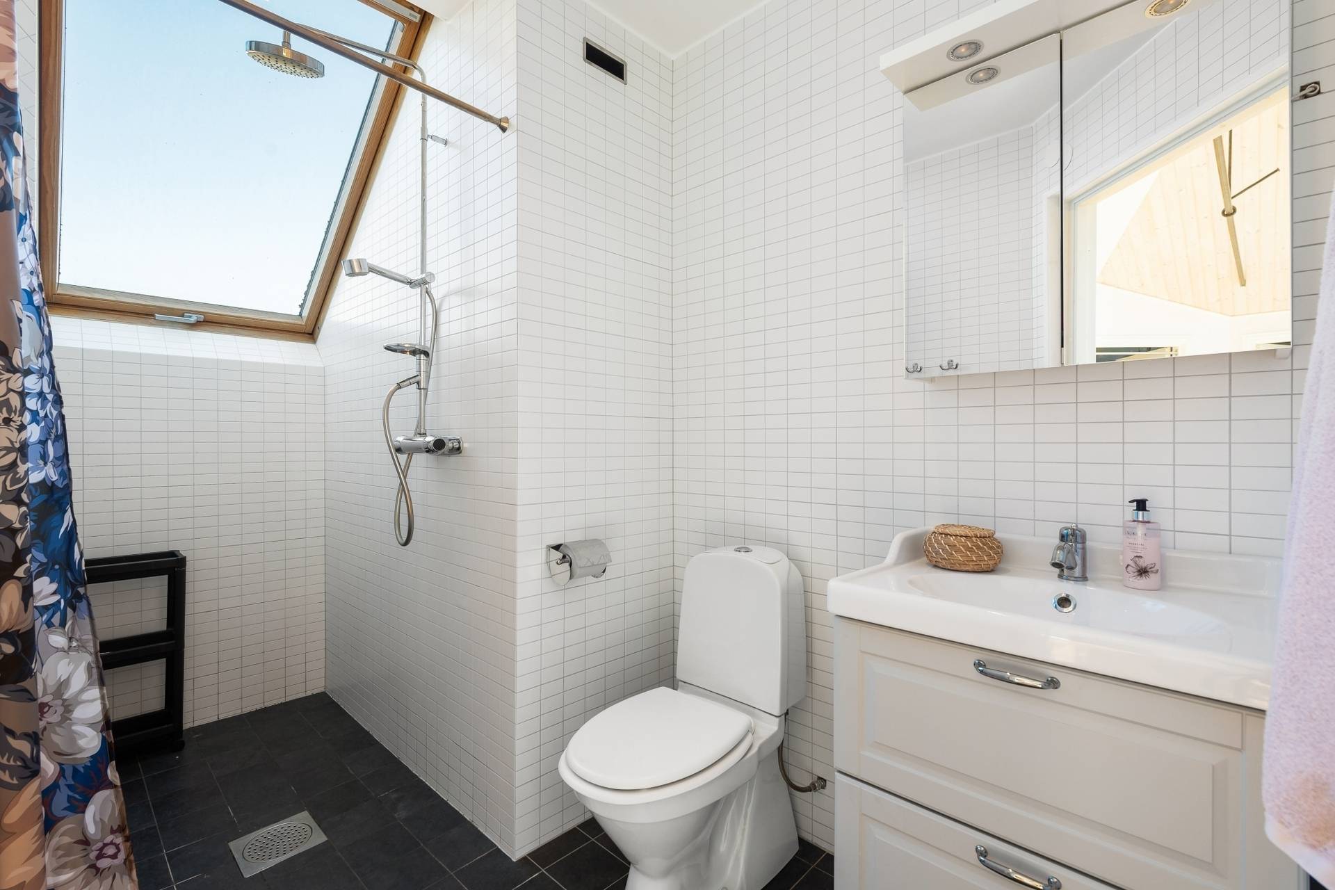 7 rum Villa på Slånbärsvägen 28 Killinge Lidingö kommun - bild 53