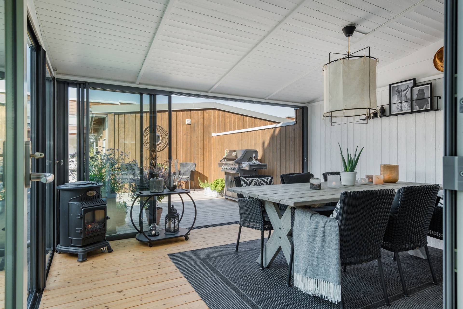 5 rum radhus på Skeppsbyggargränd 25 Brandholmen, Nyköpings kommun - bild 1