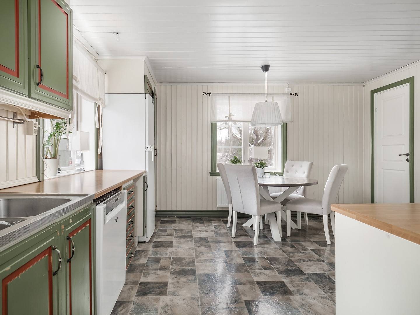 6 rum Villa på Turbo 123 Heby Kommun - Lantligt Söder Heby kommun - bild 9