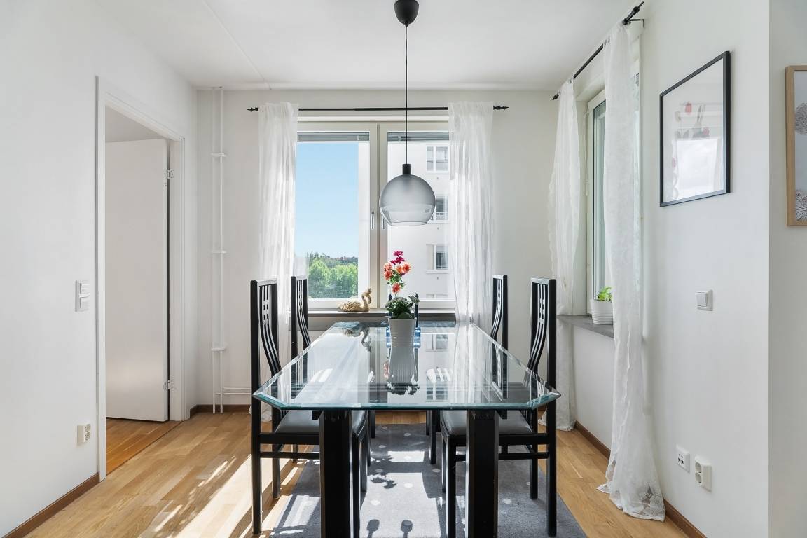 4 rum Lägenhet på Råcksta Gårdsväg 21 Vällingby Parkstad / Råcksta Stockholms kommun - bild 13