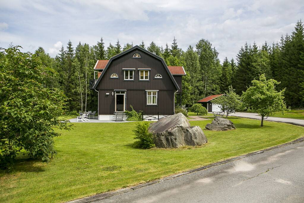 8 rum Villa på Gamla Vägen 32 Ödskölt Bengtsfors kommun - bild 52