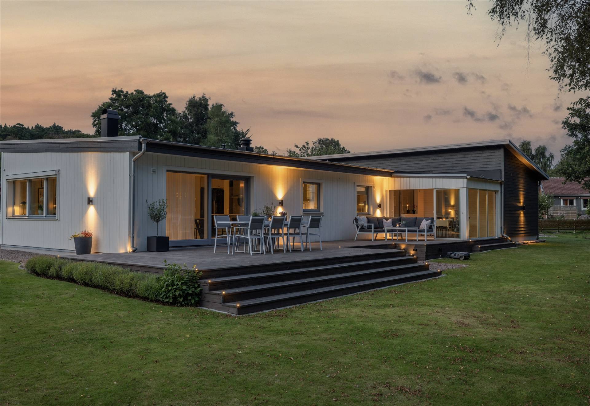 6 rum Villa på Blomstervägen 14 Harplinge Halmstads kommun - bild 1