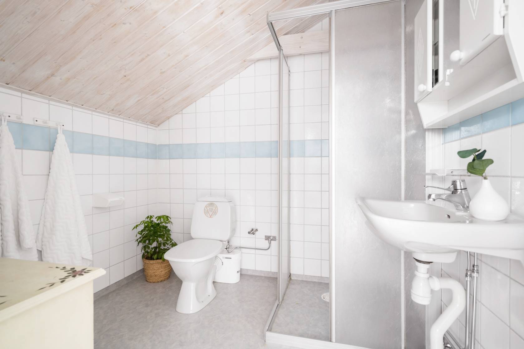 5 rum Radhus på Gransätervägen 14 Bålsta - Sågarbacken Håbo kommun - bild 30
