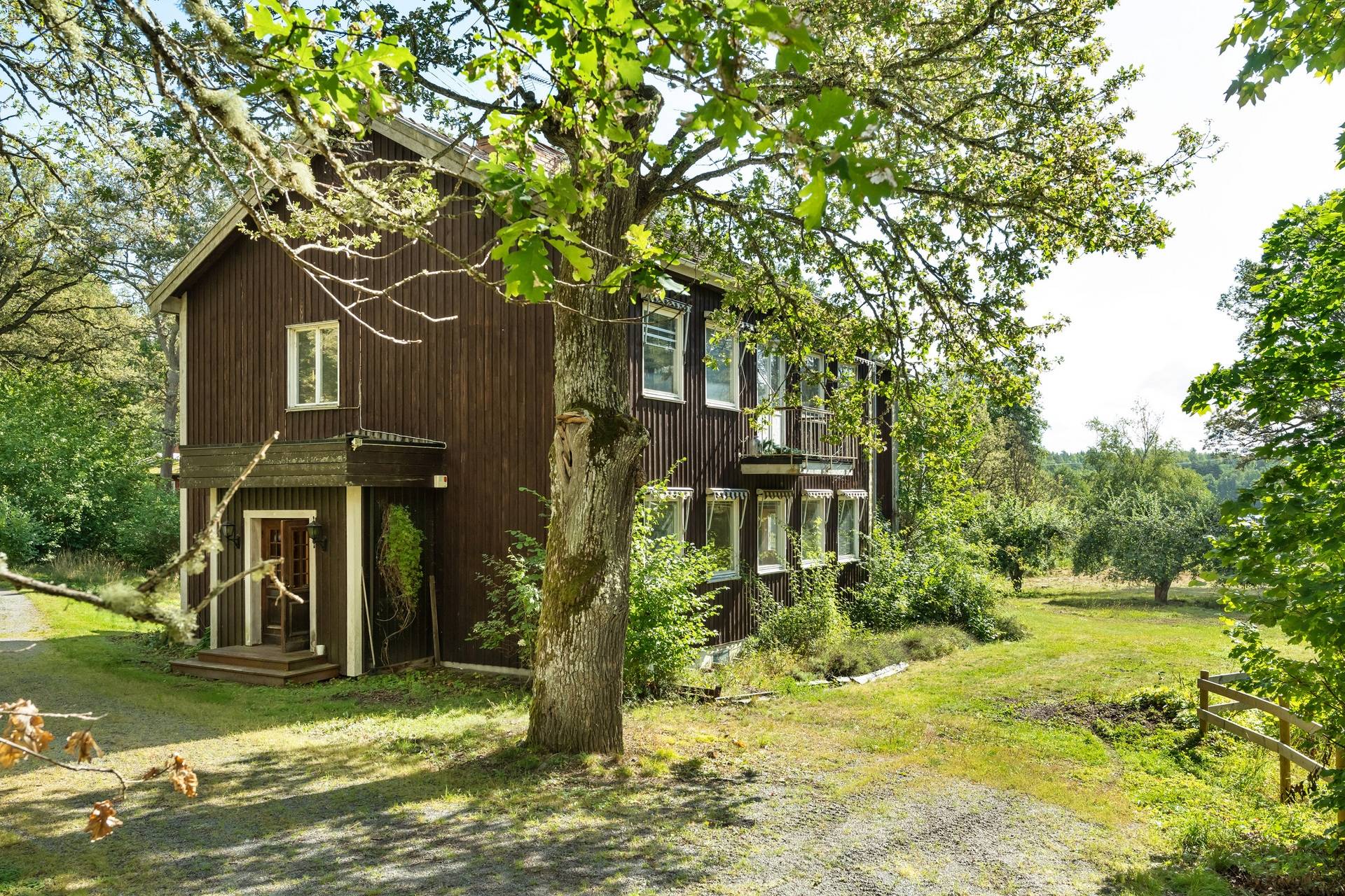 10 rum Villa på Kölängen Ekhaga 207, 209, 211 Knivsta Knivsta kommun - bild 2