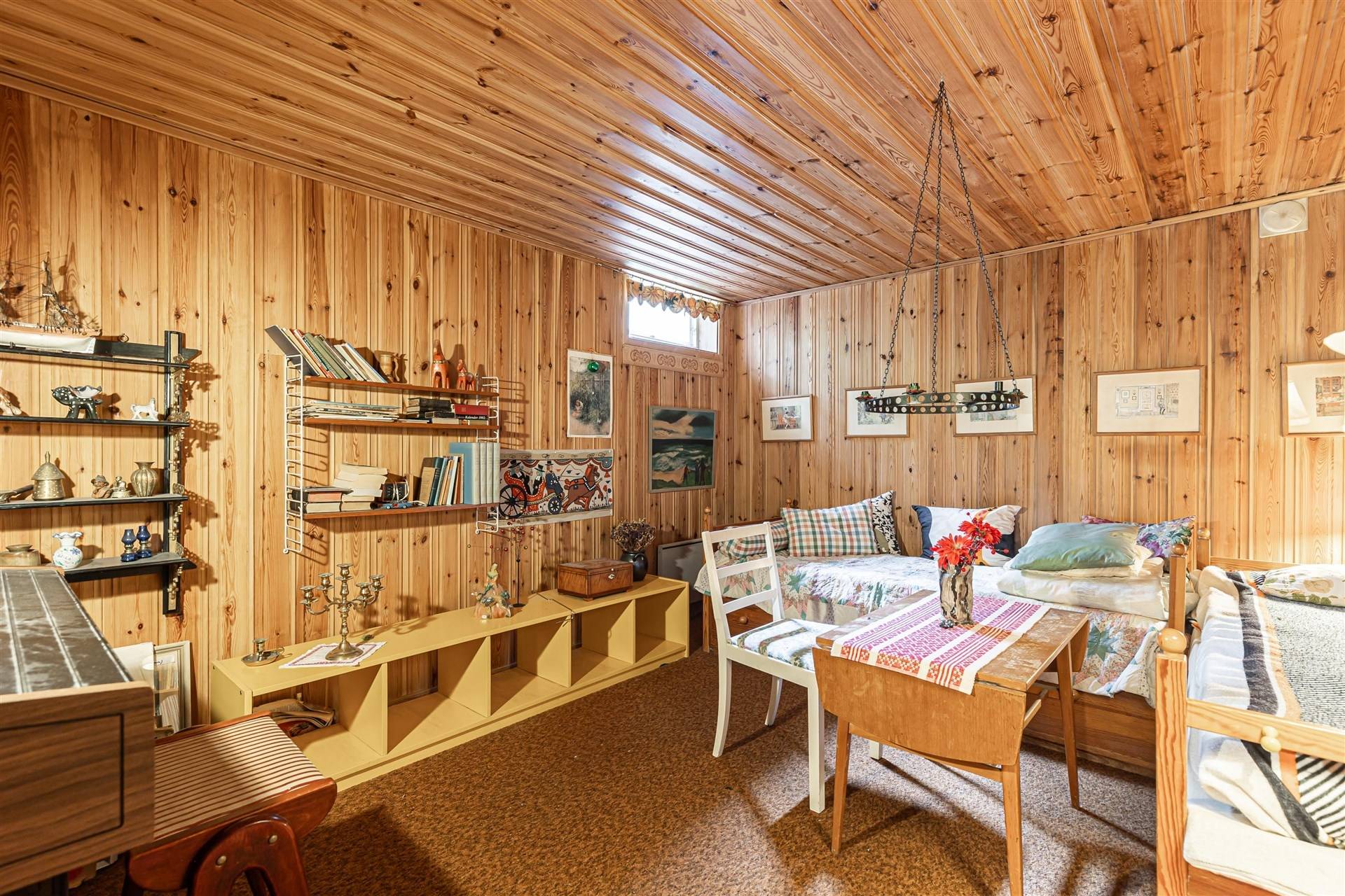 7 rum Villa på Rösvägen 9 Kolbäck Hallstahammars kommun - bild 56