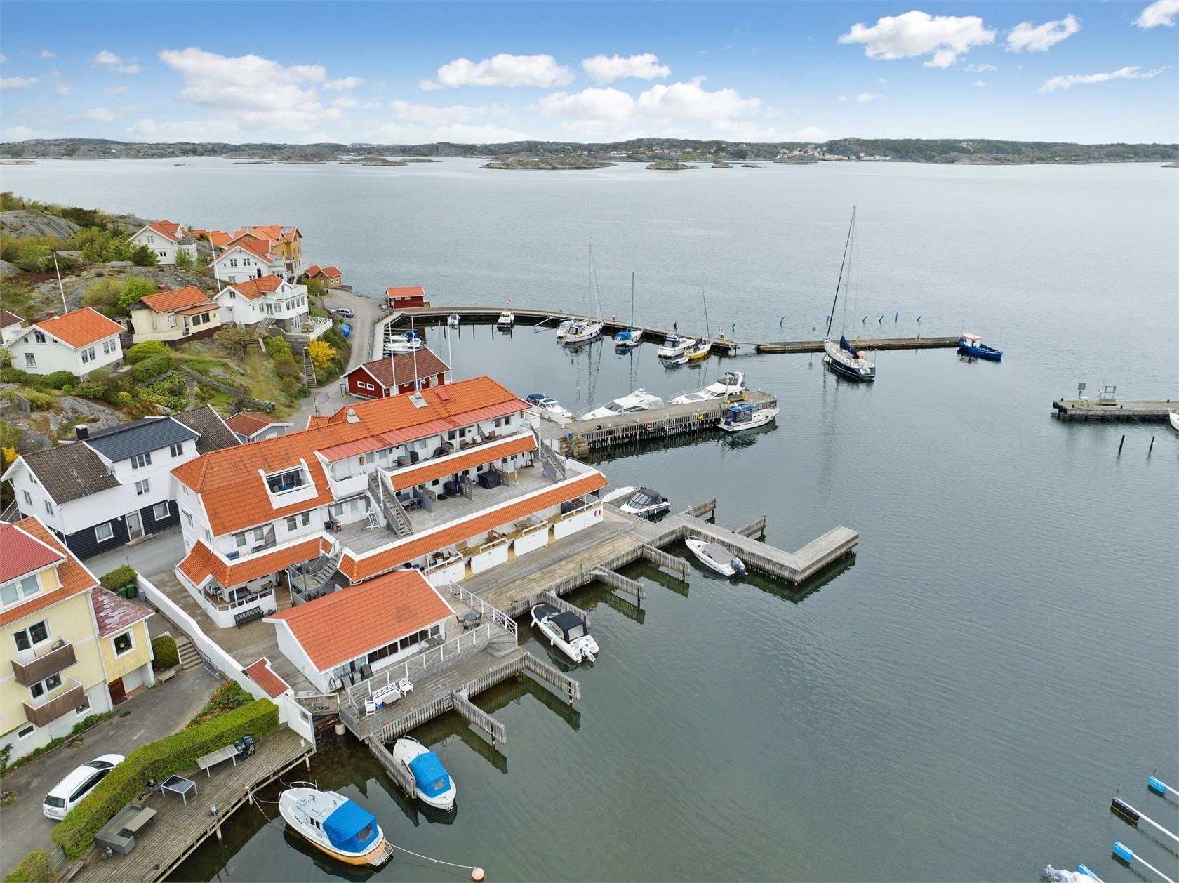 1 rum lägenhet på Bryggvägen 24 lgh 1A Ellös, Orust kommun - bild 1