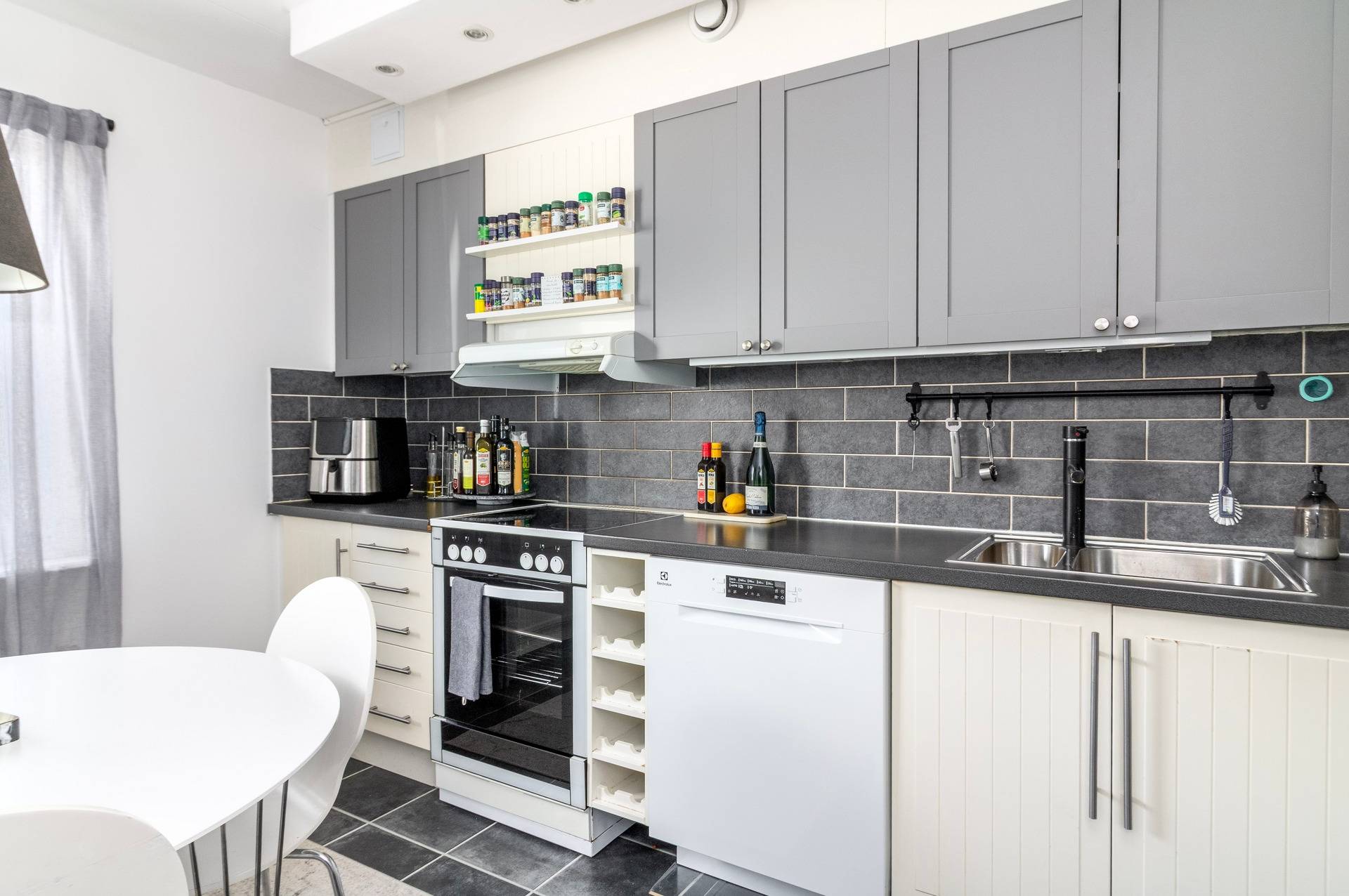 5 rum Parhus på Öknavägen 183 Hällby Eskilstuna kommun - bild 11