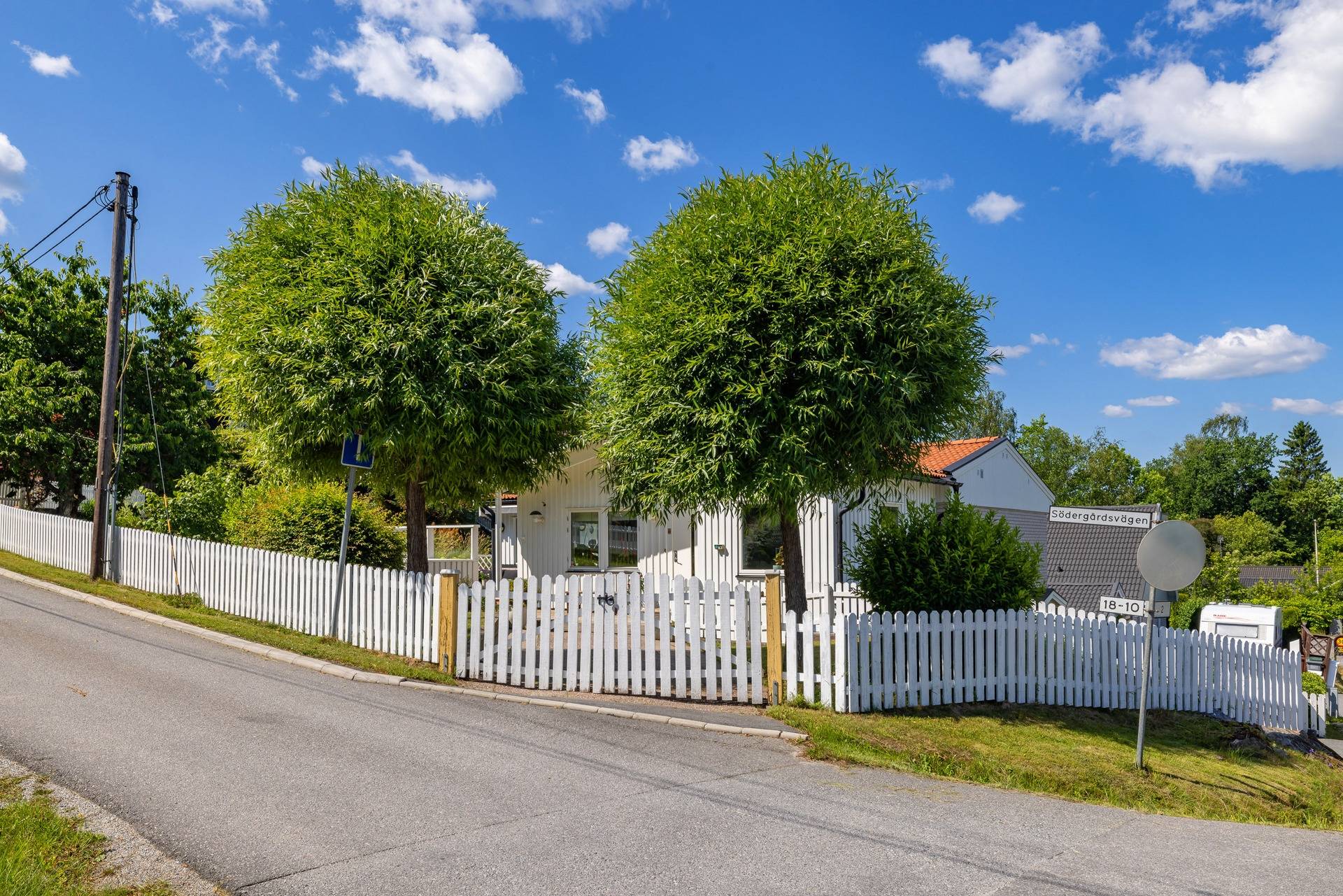 7 rum villa på Måndalsvägen 2B Trollbäcken, Tyresö kommun - bild 3