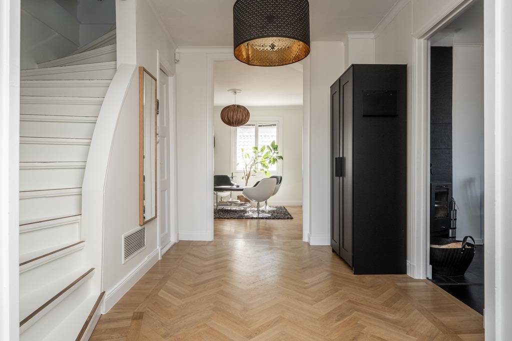 8 rum Villa på Sköldingevägen 37 Örby - Älvsjö Stockholms kommun - bild 4