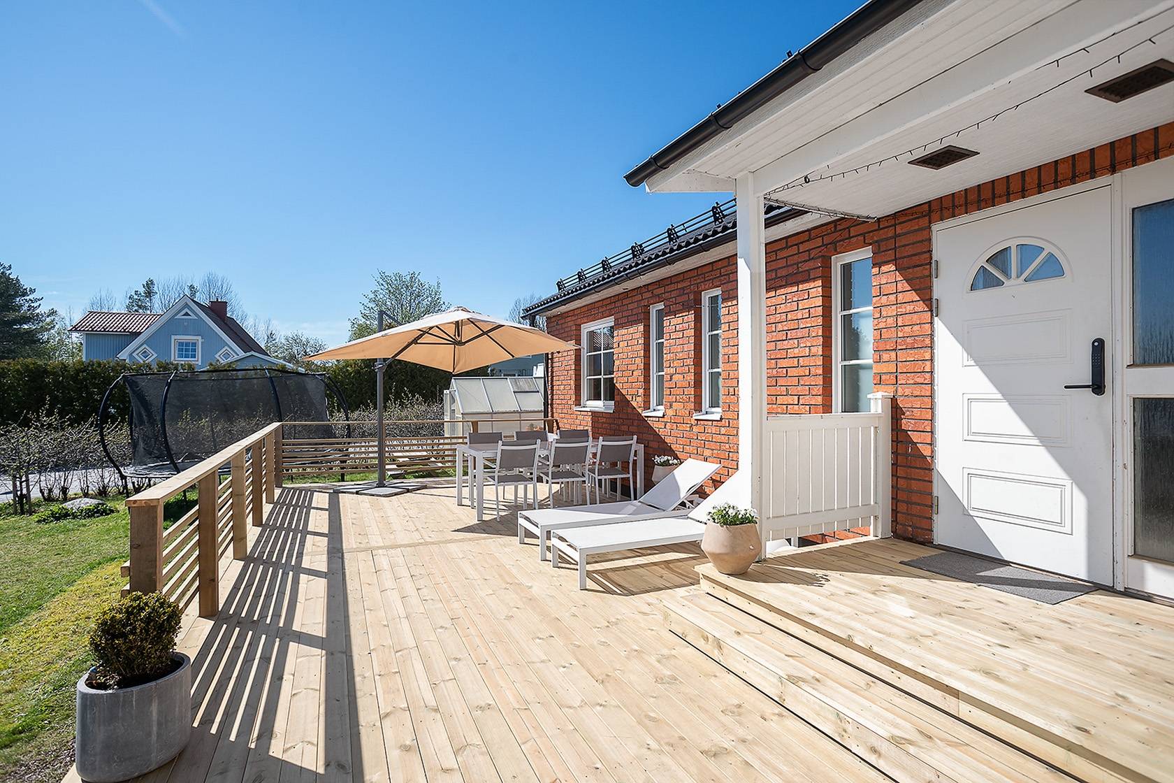 6 rum Villa på Hallbacksvägen 14 Obbola Umeå kommun - bild 2