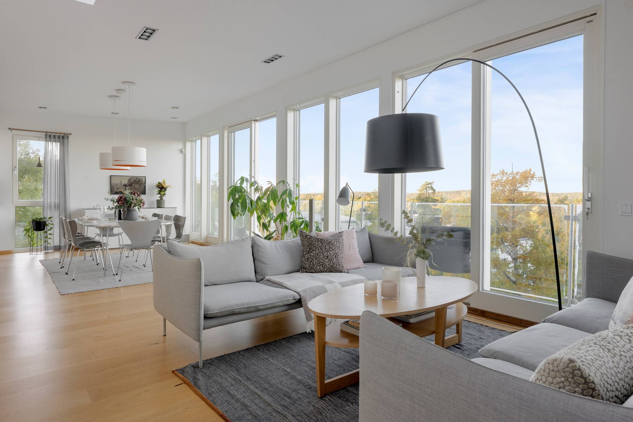 8 rum Villa på Strandvägen 117 Tyresö Strand Tyresö kommun - bild 4