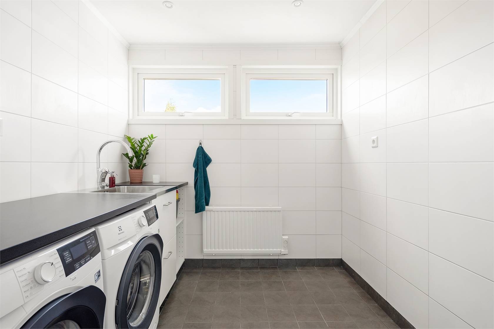 5 rum Kedjehus på Blomsterkungsvägen 157 Hässelby Norra Villastad Stockholms kommun - bild 19