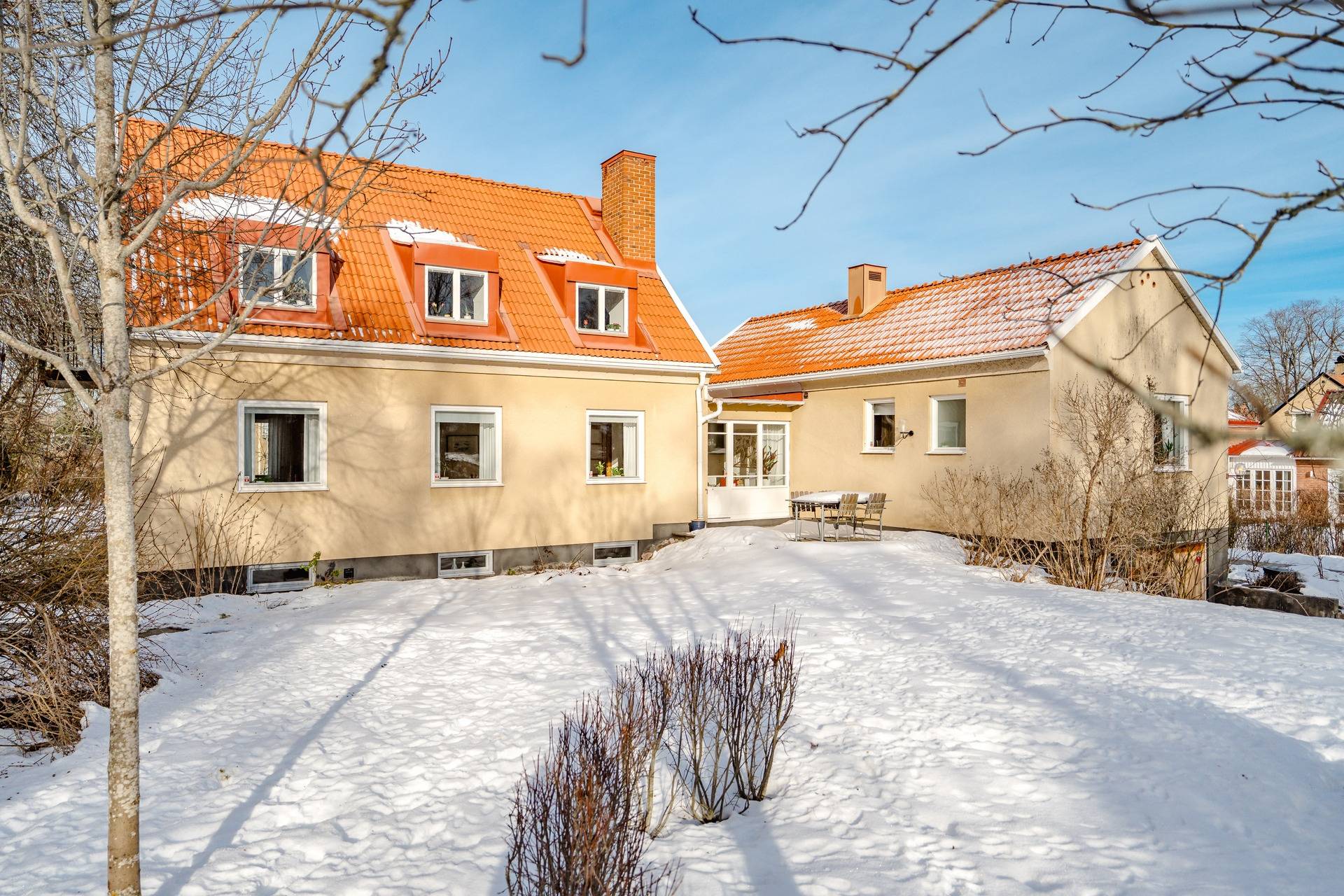 8 rum Villa på Döbelnsgatan 15 Kåbo Uppsala kommun - bild 33