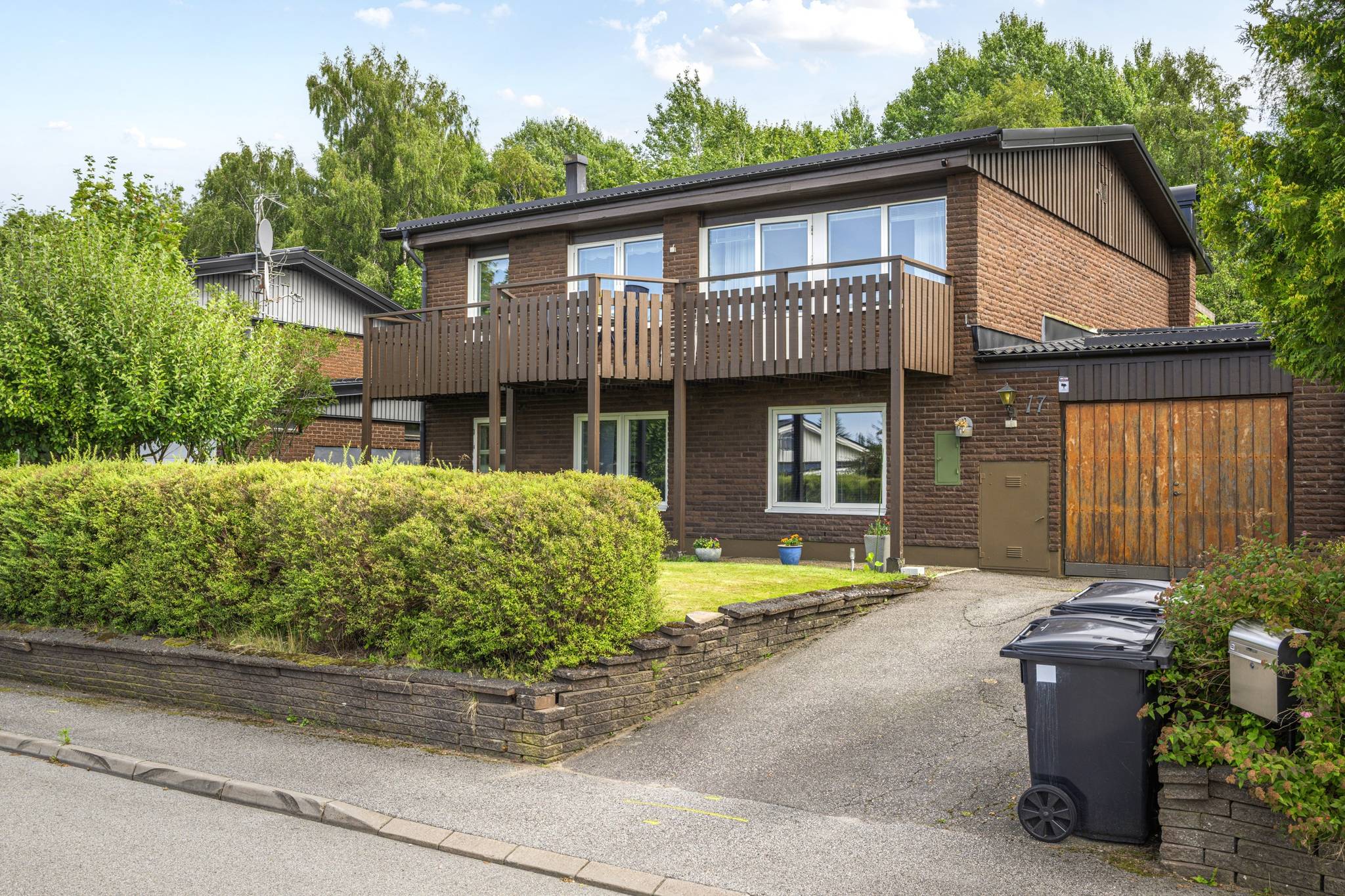 5 rum villa på Hampgatan 17 Brämhult, Borås kommun - bild 1