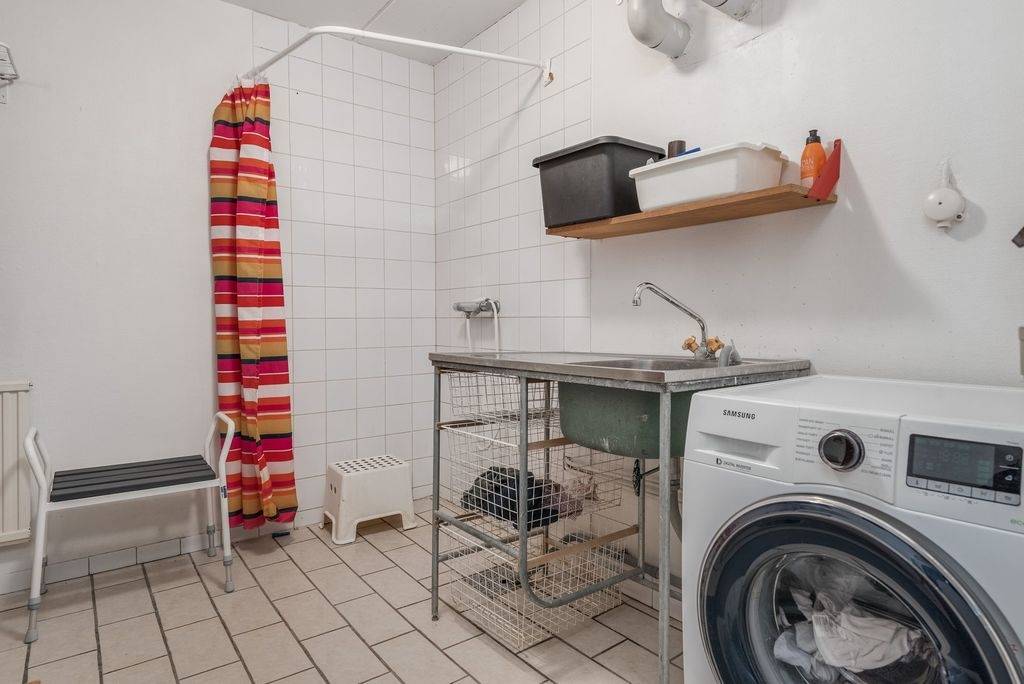 5 rum Radhus på Rydsgatan 16 Brämhult Borås kommun - bild 29