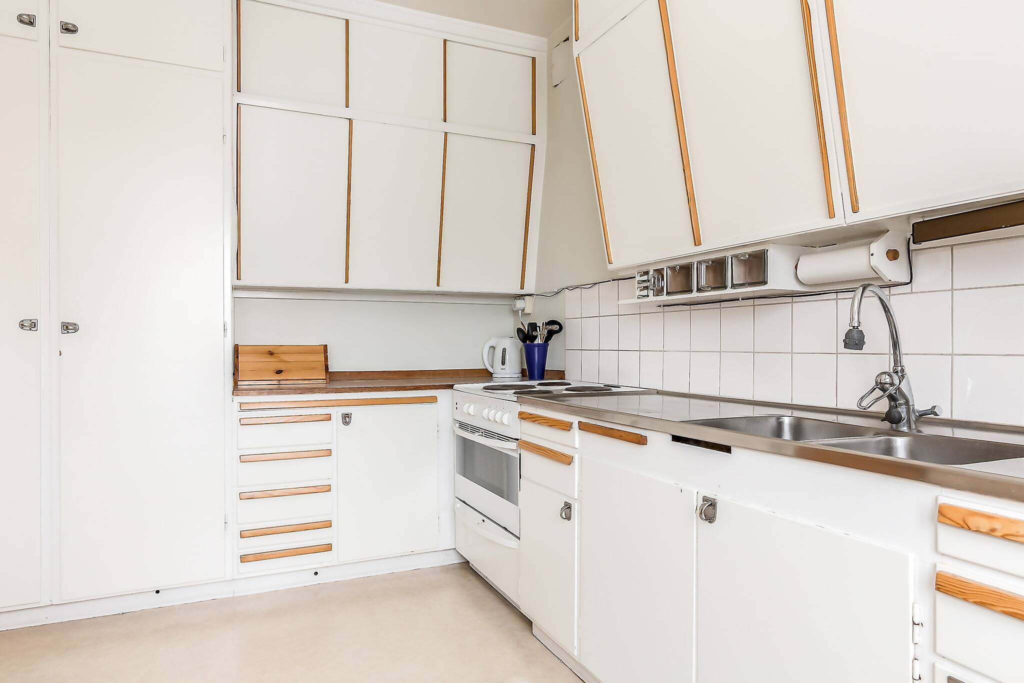 1 rum Lägenhet på Jönåkersvägen 3, 2 tr Svedmyra Stockholms kommun - bild 3