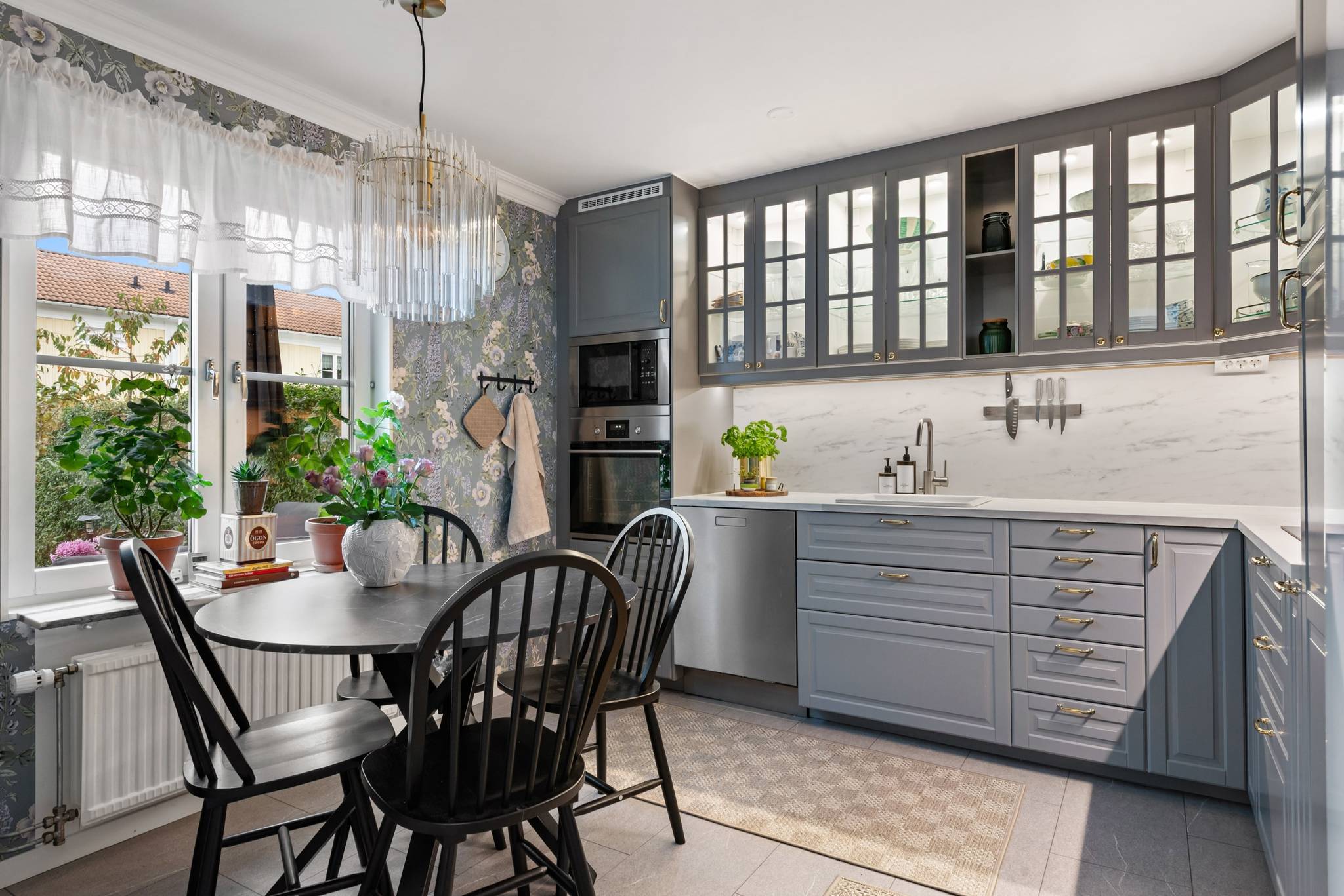 4 rum Radhus på Skogsfruvägen 24 Rimbo - Västertorp Norrtälje kommun - bild 2