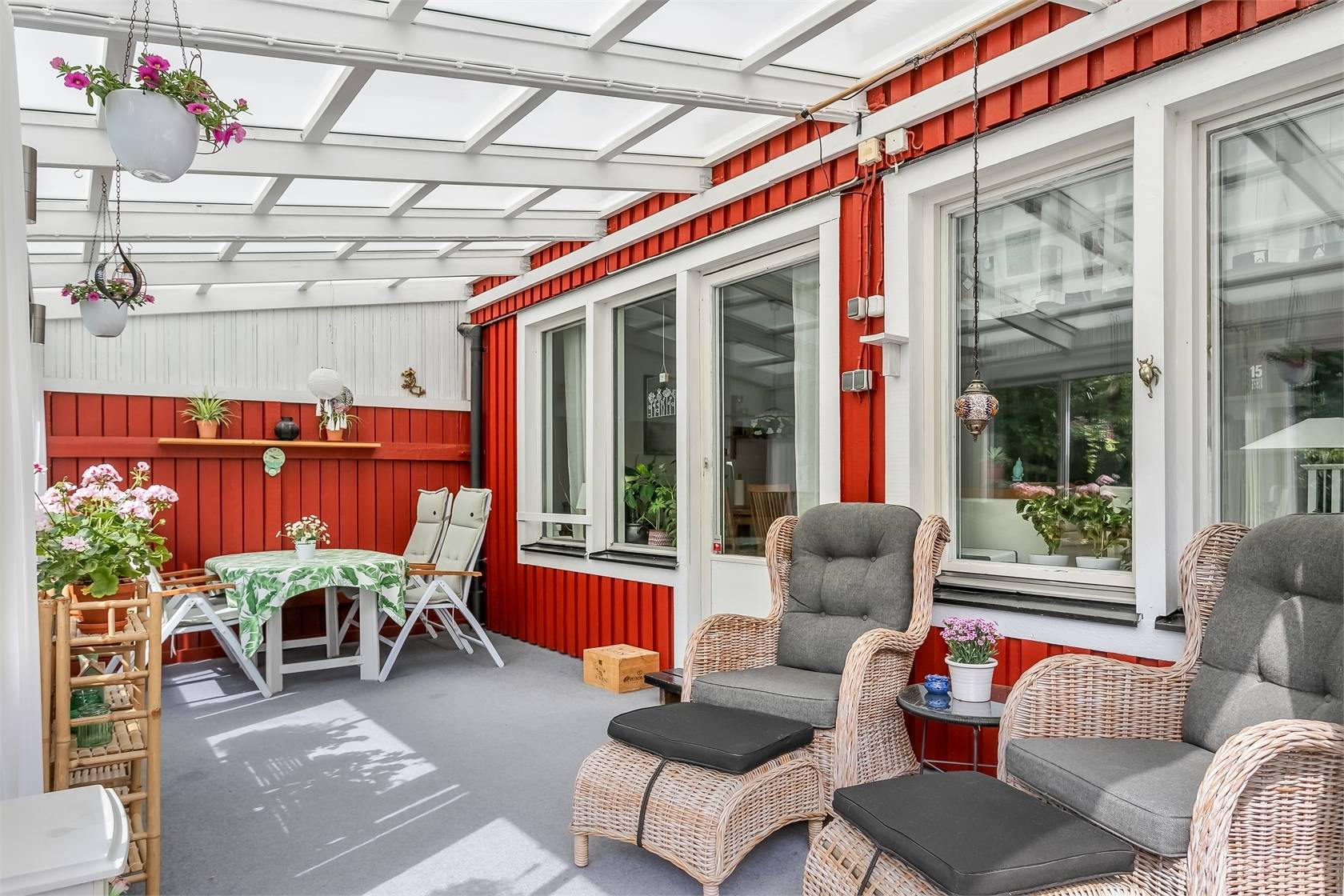 6 rum villa på Banvägen 33E Skälby, Järfälla kommun - bild 2
