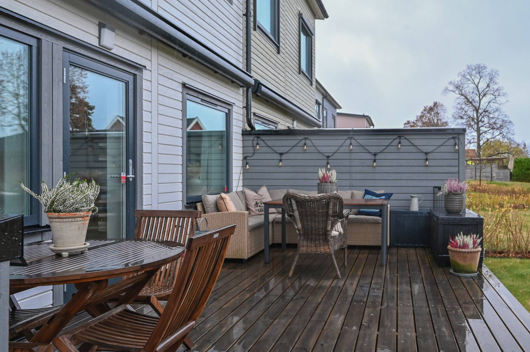 5 rum Radhus på Ekerövallens väg 11 Träkvista Ekerö kommun - bild 2
