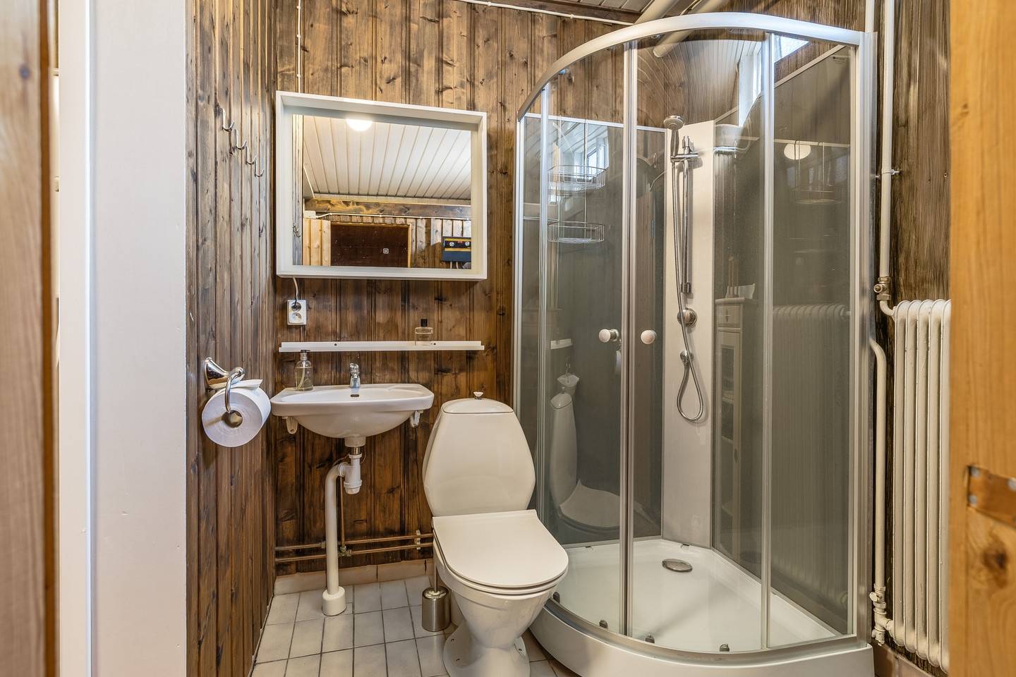 9 rum Villa på Kyrkogatan 23 Virserum Hultsfreds kommun - bild 47